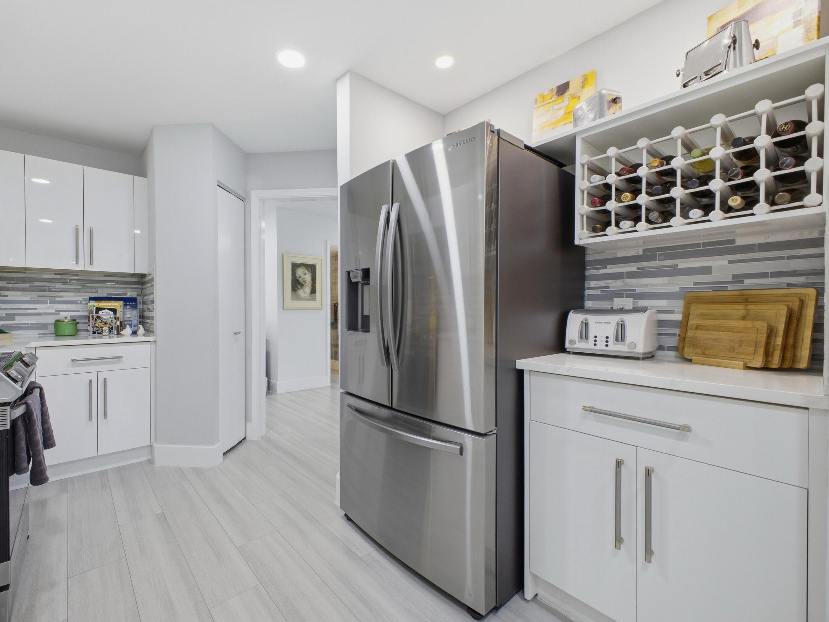 CYPRESS POINT VILLAS - Residential