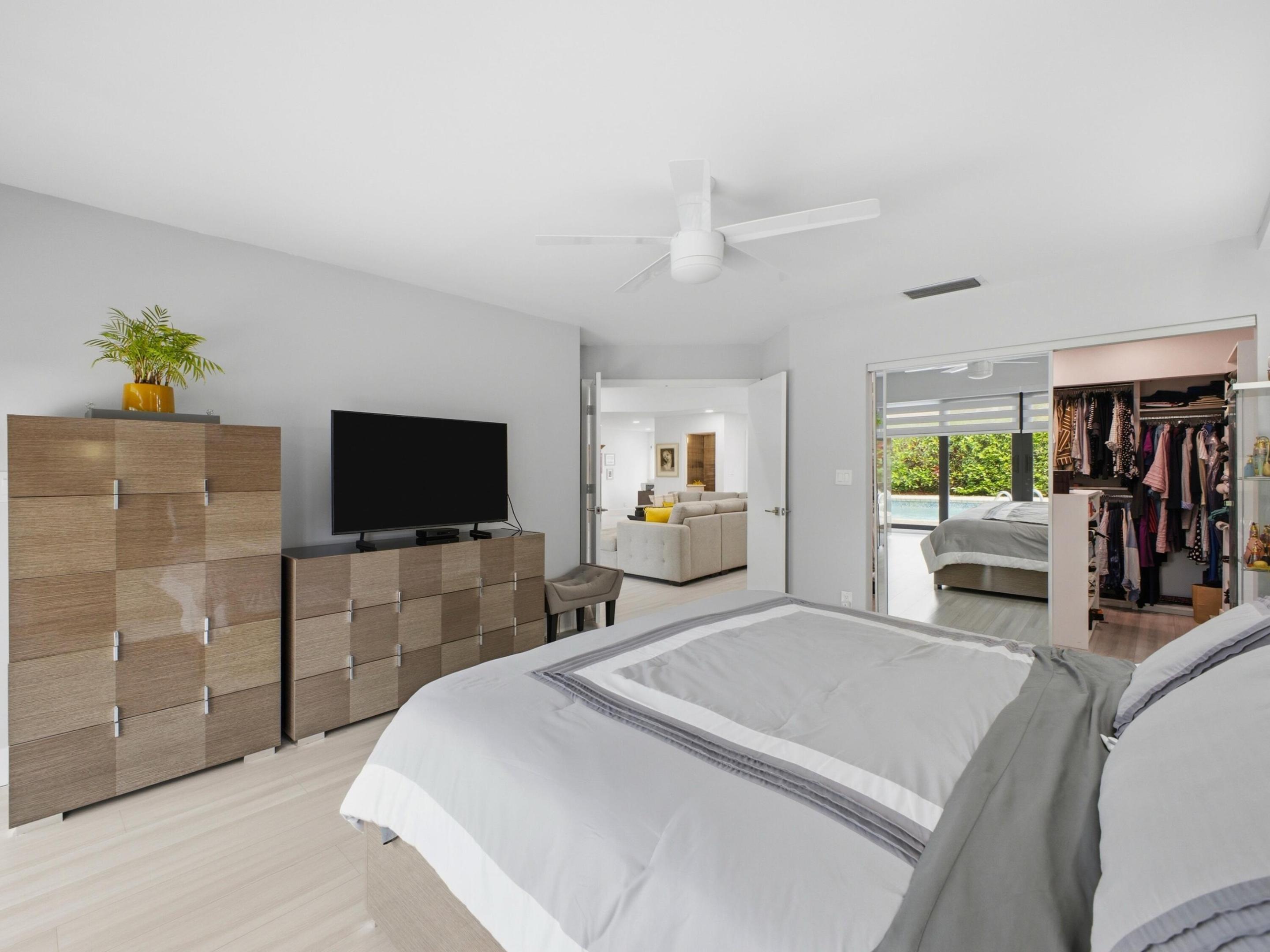 CYPRESS POINT VILLAS - Residential