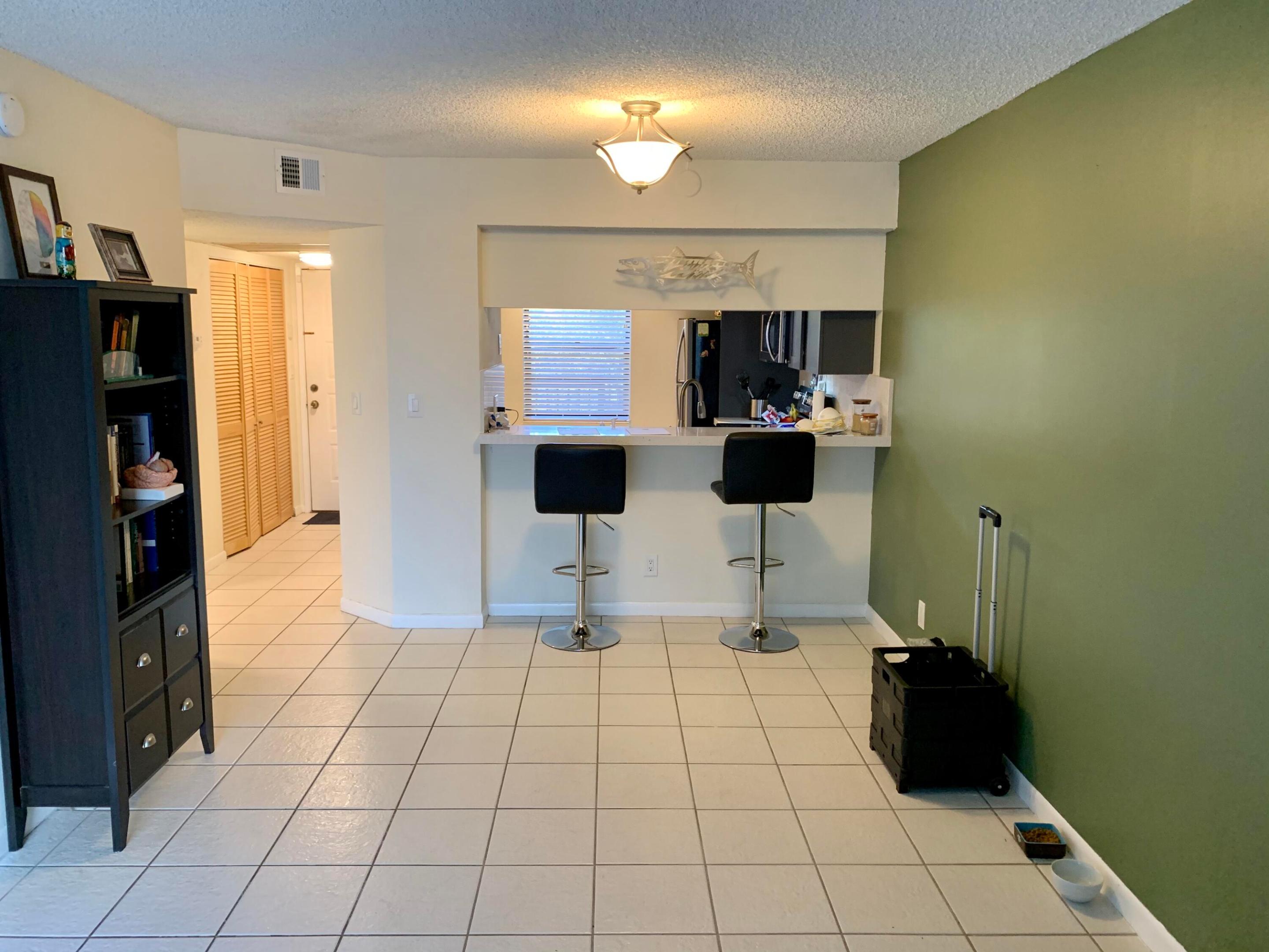 PLANTATION RACQUET CLUB - Residential