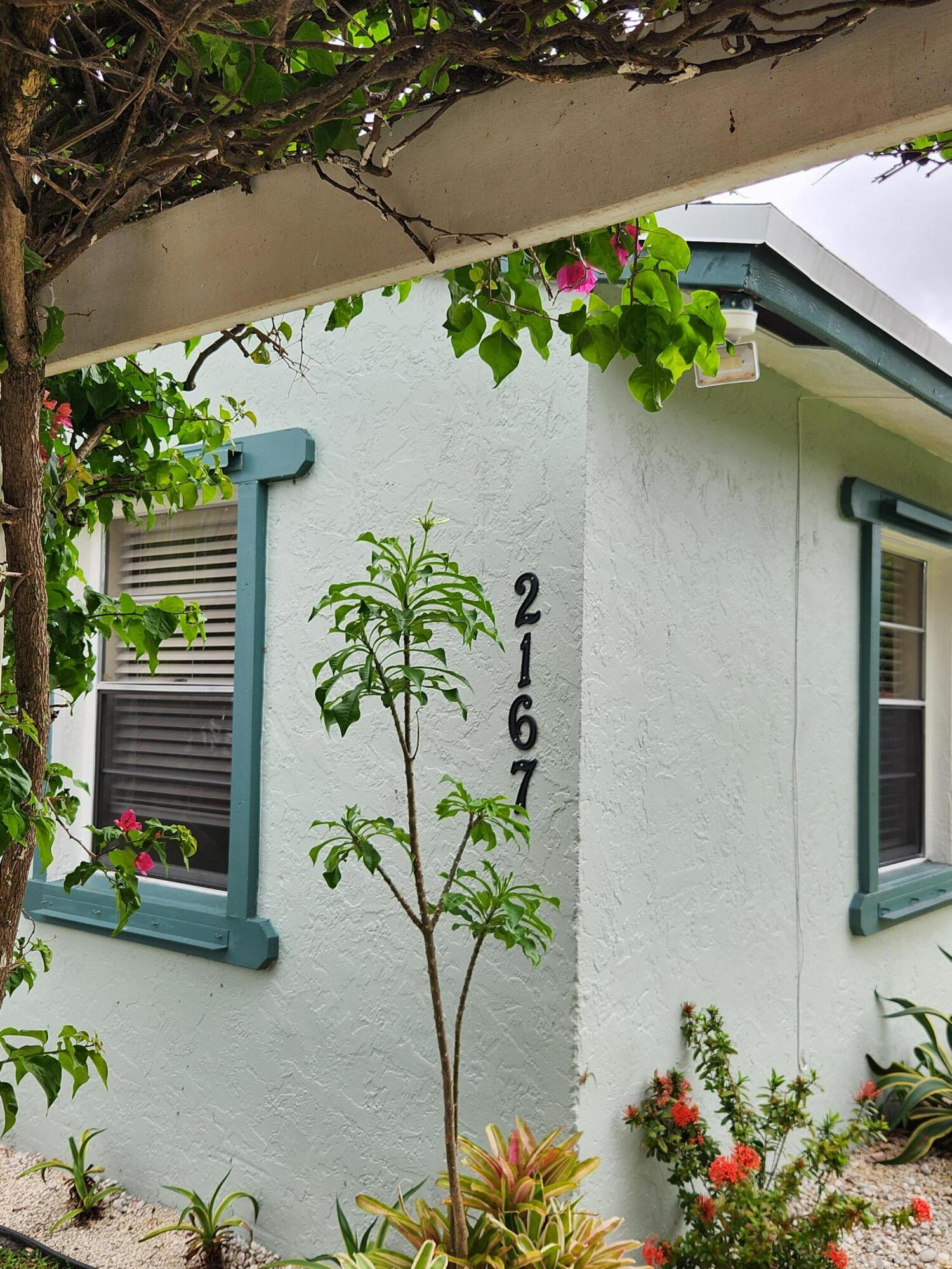 LAURA LANE UNREC ON AM-52 - Residential Lease