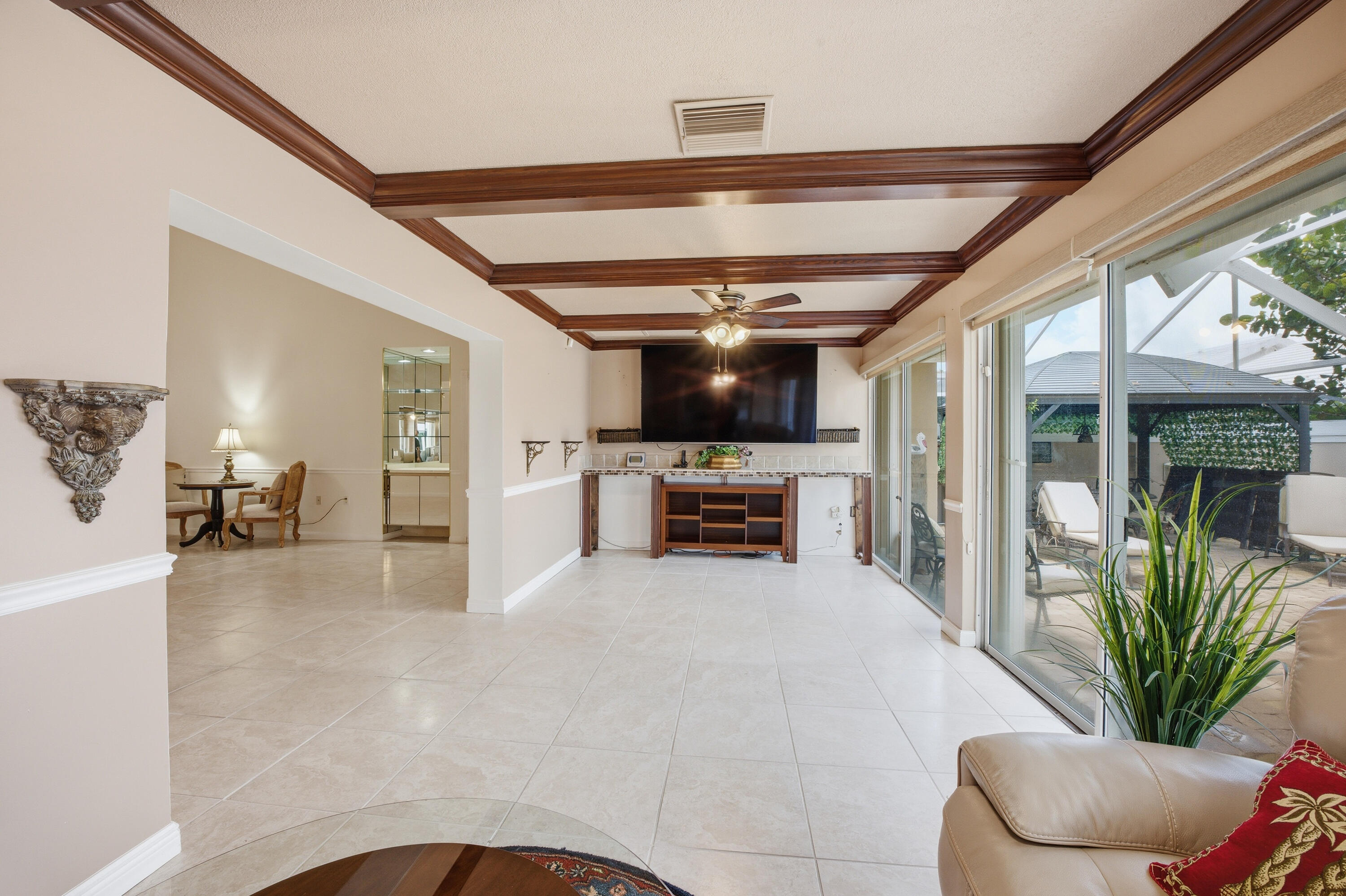 SARATOGA BAY - Residential