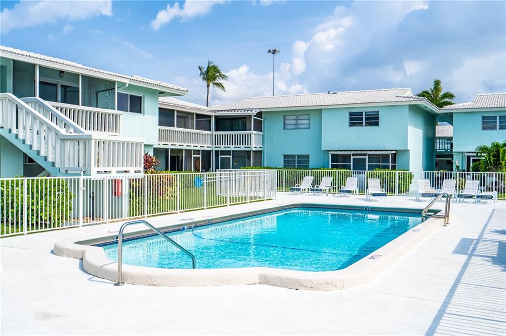 River House Gardens - Residential