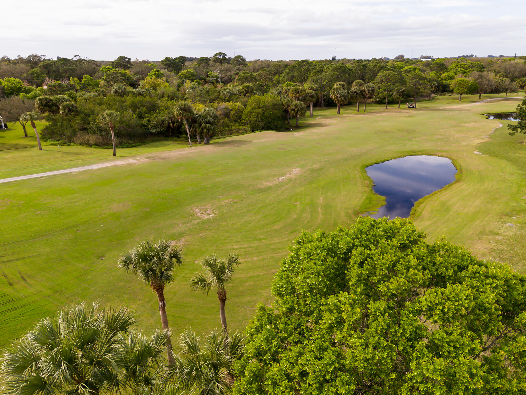 VILLAS AT GATOR TRACE - Residential Lease