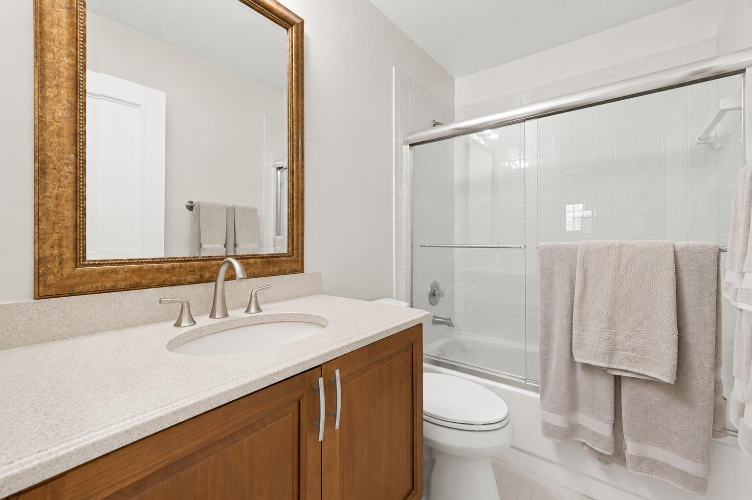 LAKES OF DELRAY - Residential Lease