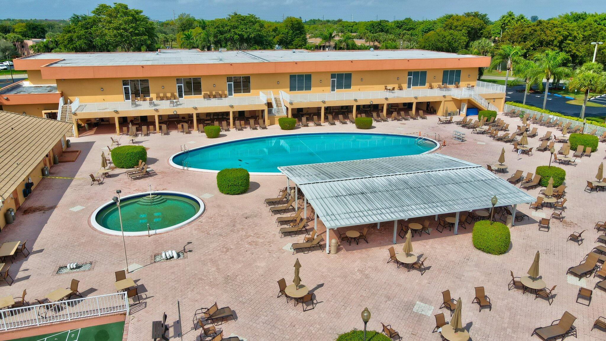 LAKES OF DELRAY - Residential Lease
