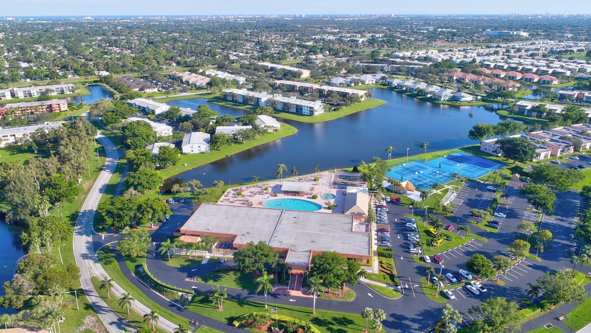 LAKES OF DELRAY - Residential Lease
