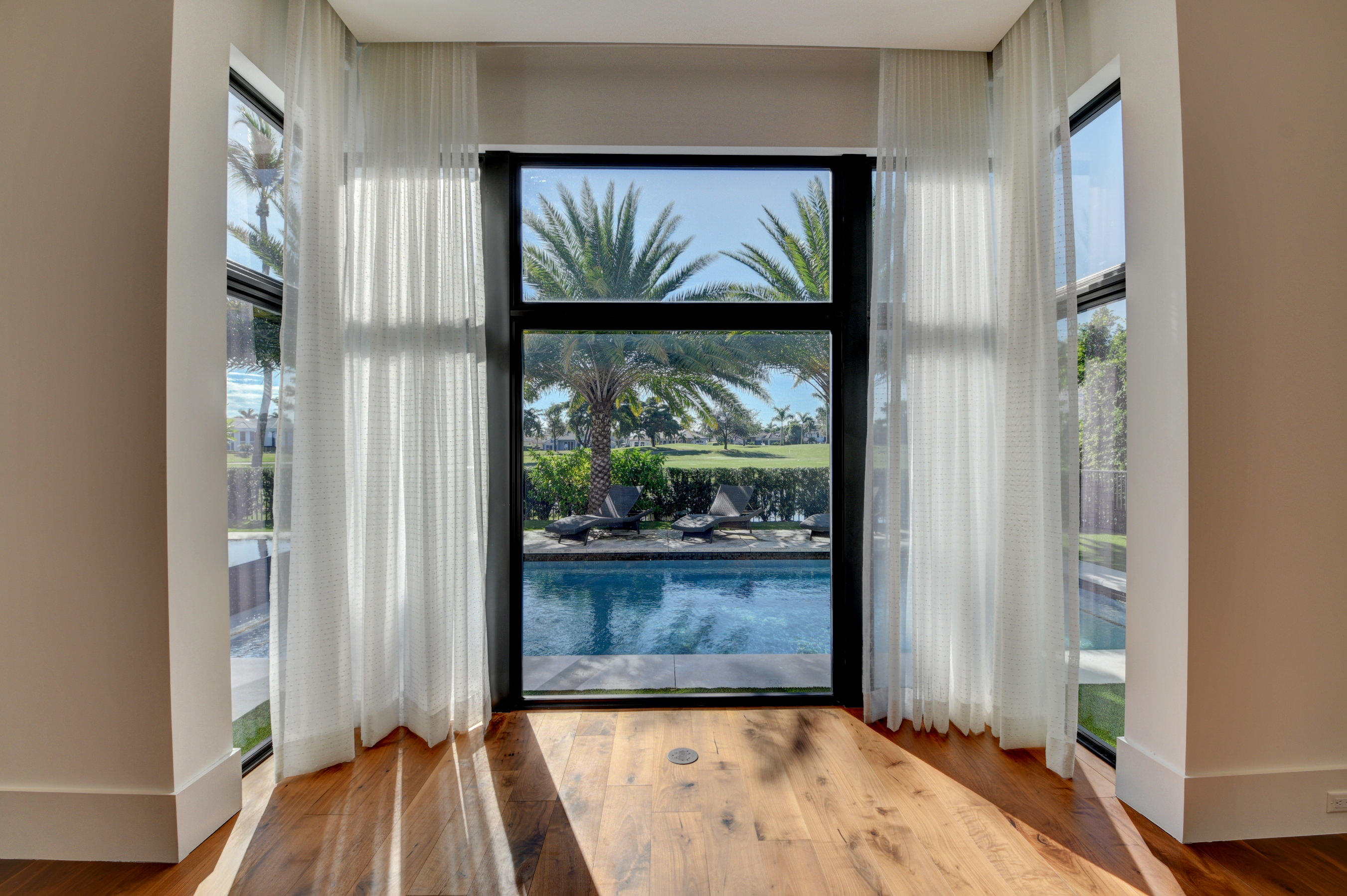 ST ANDREWS COUNTRY CLUB - Residential