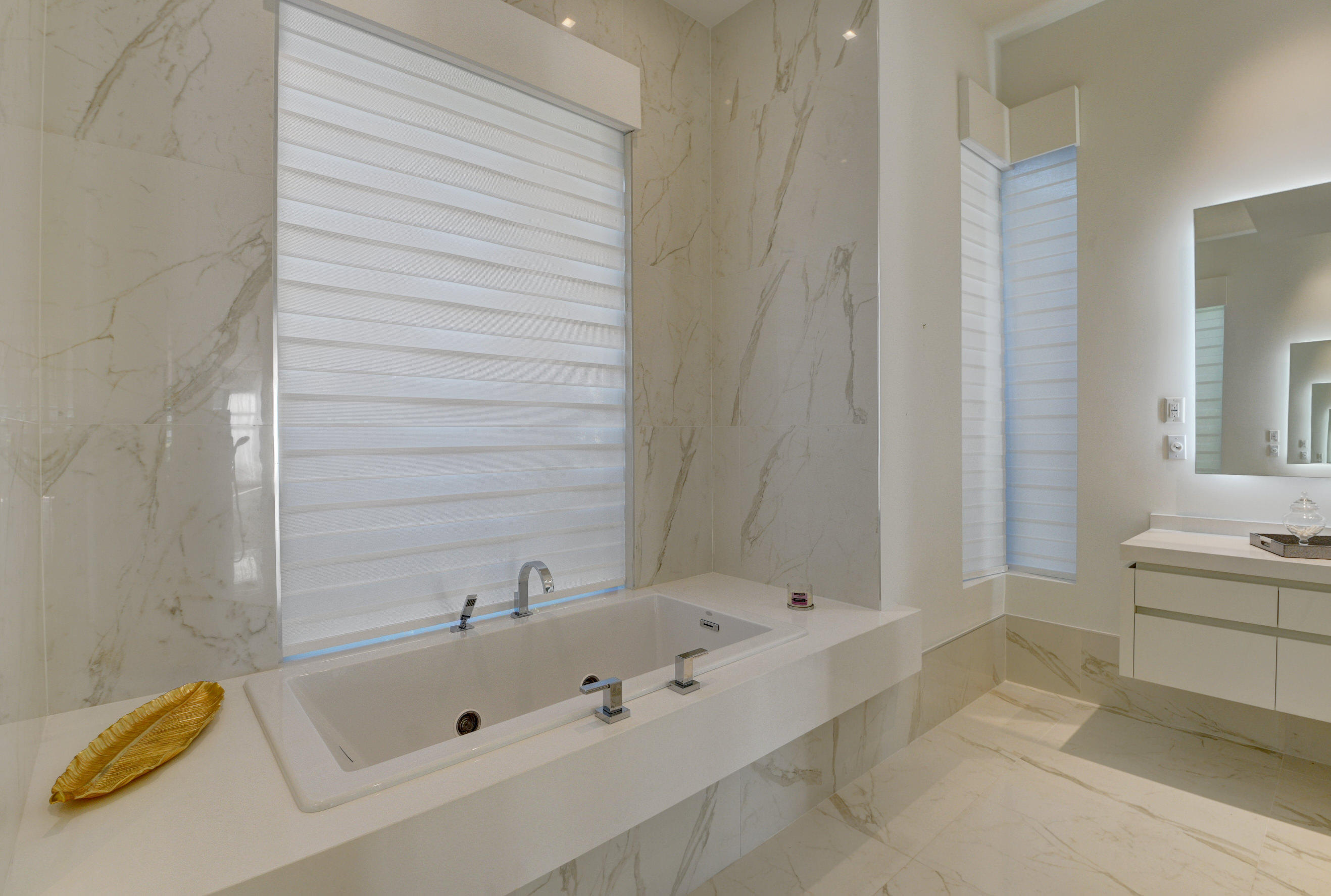 ST ANDREWS COUNTRY CLUB - Residential