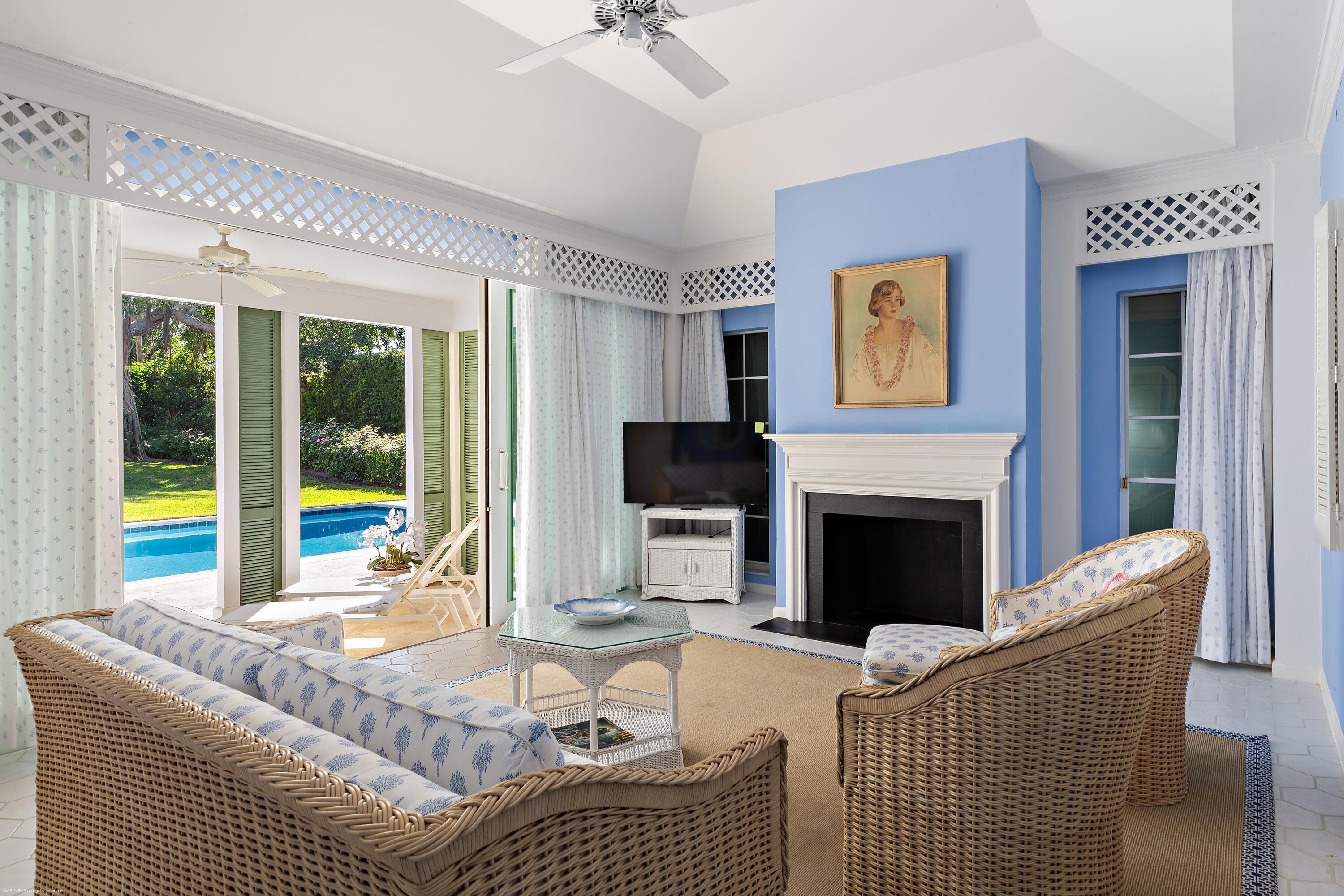 JUPITER ISLAND - Residential