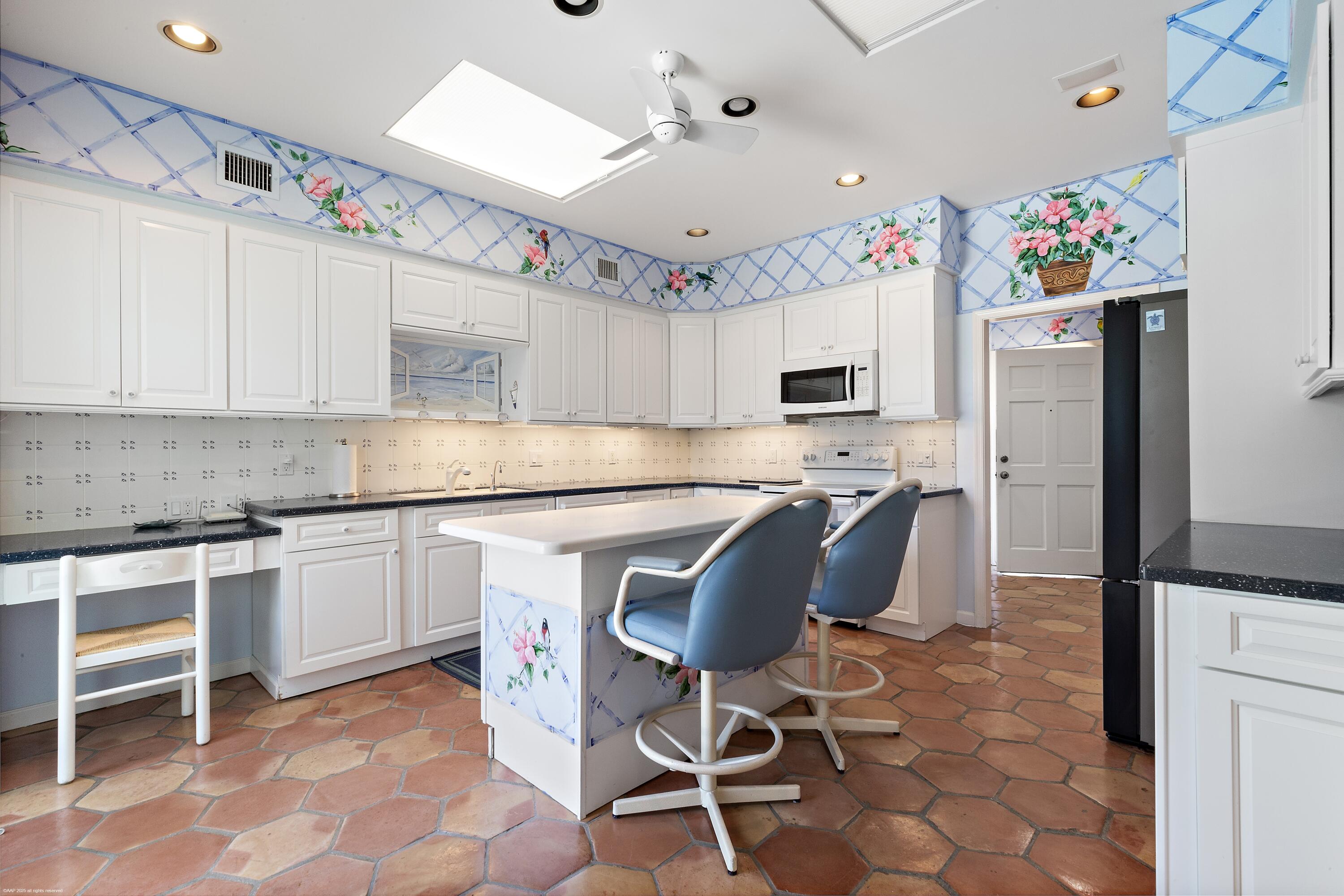 JUPITER ISLAND - Residential