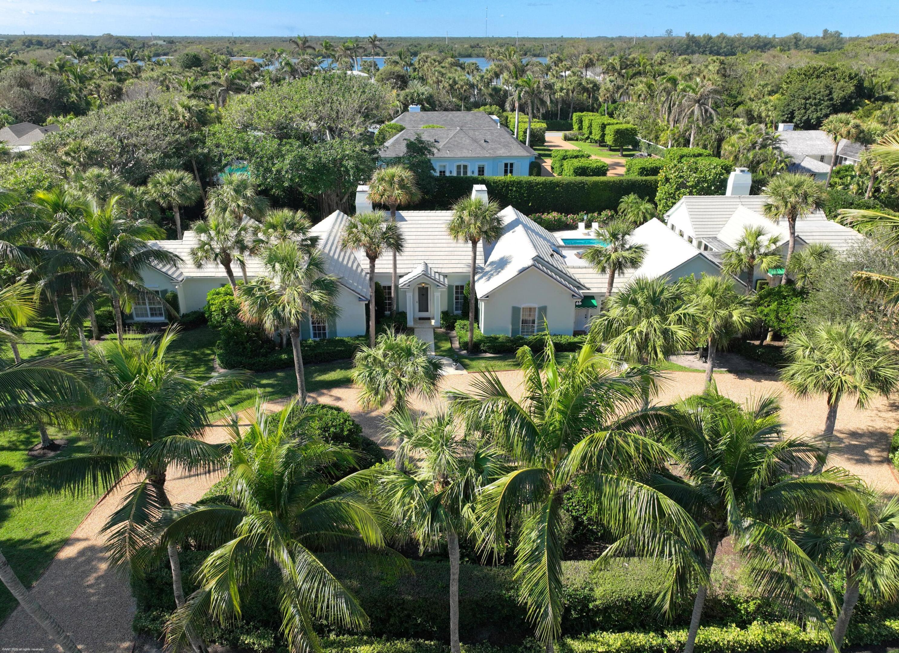 JUPITER ISLAND - Residential