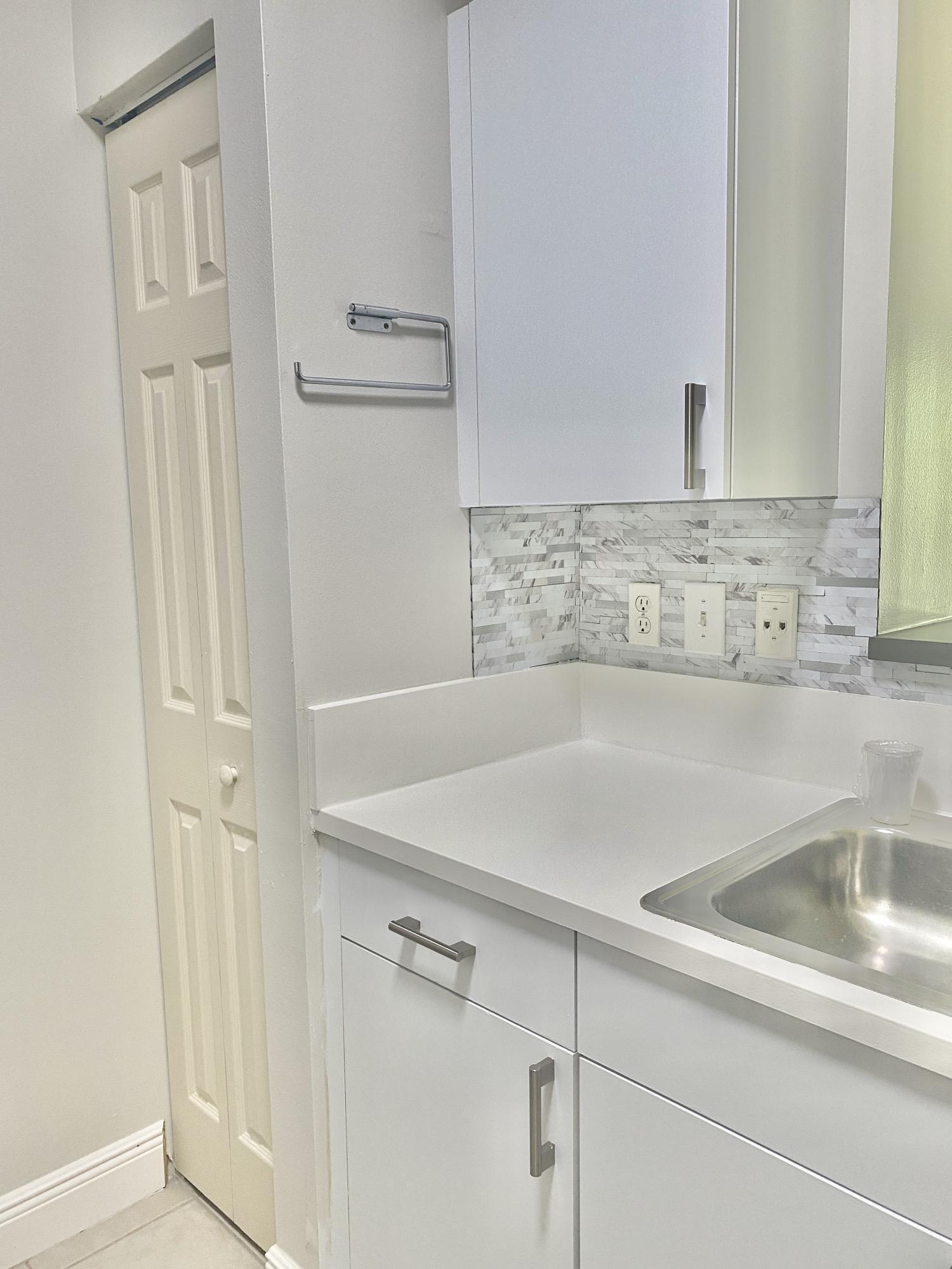 COURTYARDS IN CITYPLACE CONDO - Residential Lease