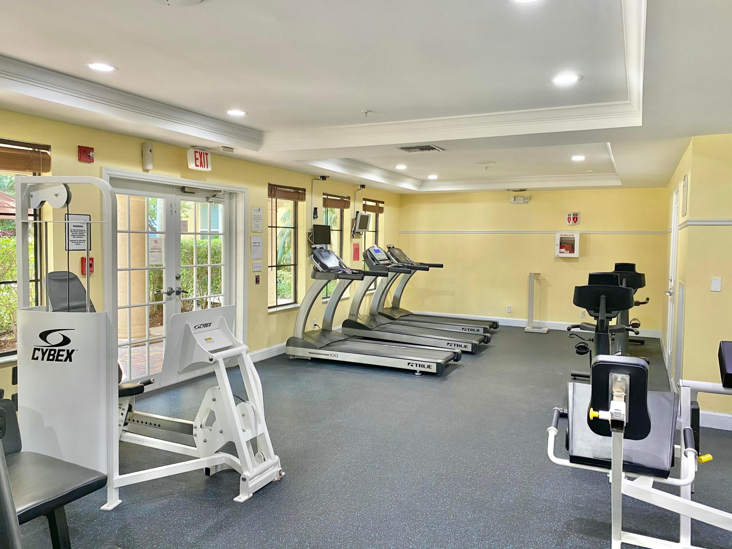 COURTYARDS IN CITYPLACE CONDO - Residential Lease