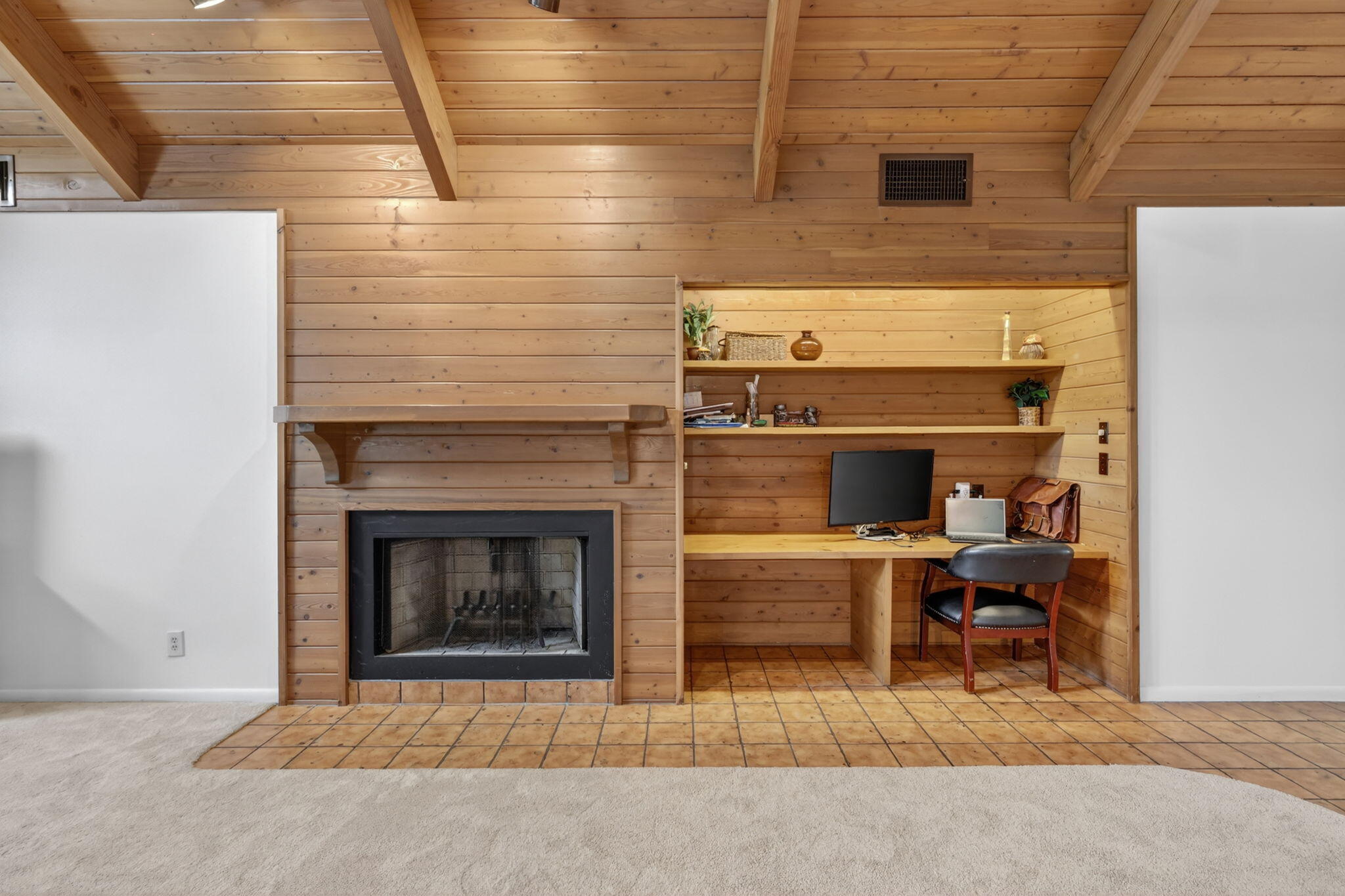CRANE CREEK RACQUET CLUB - Residential