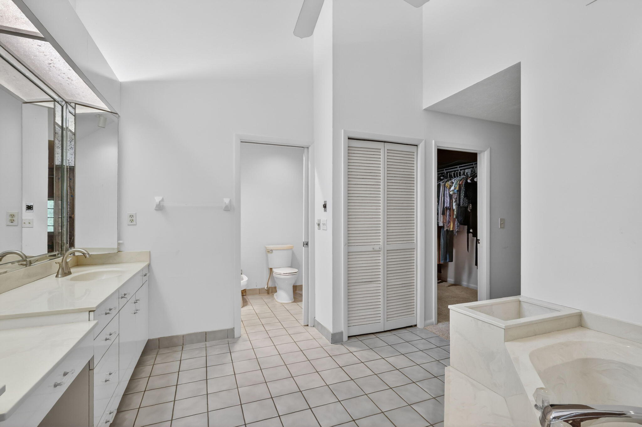 CRANE CREEK RACQUET CLUB - Residential