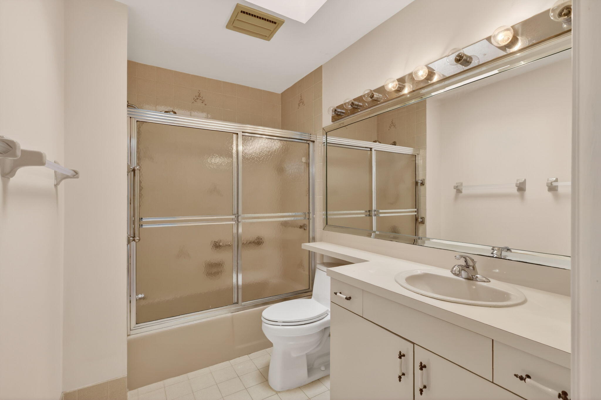 CRANE CREEK RACQUET CLUB - Residential