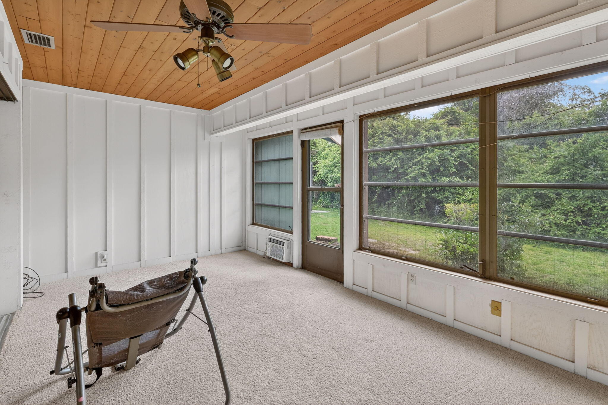 CRANE CREEK RACQUET CLUB - Residential
