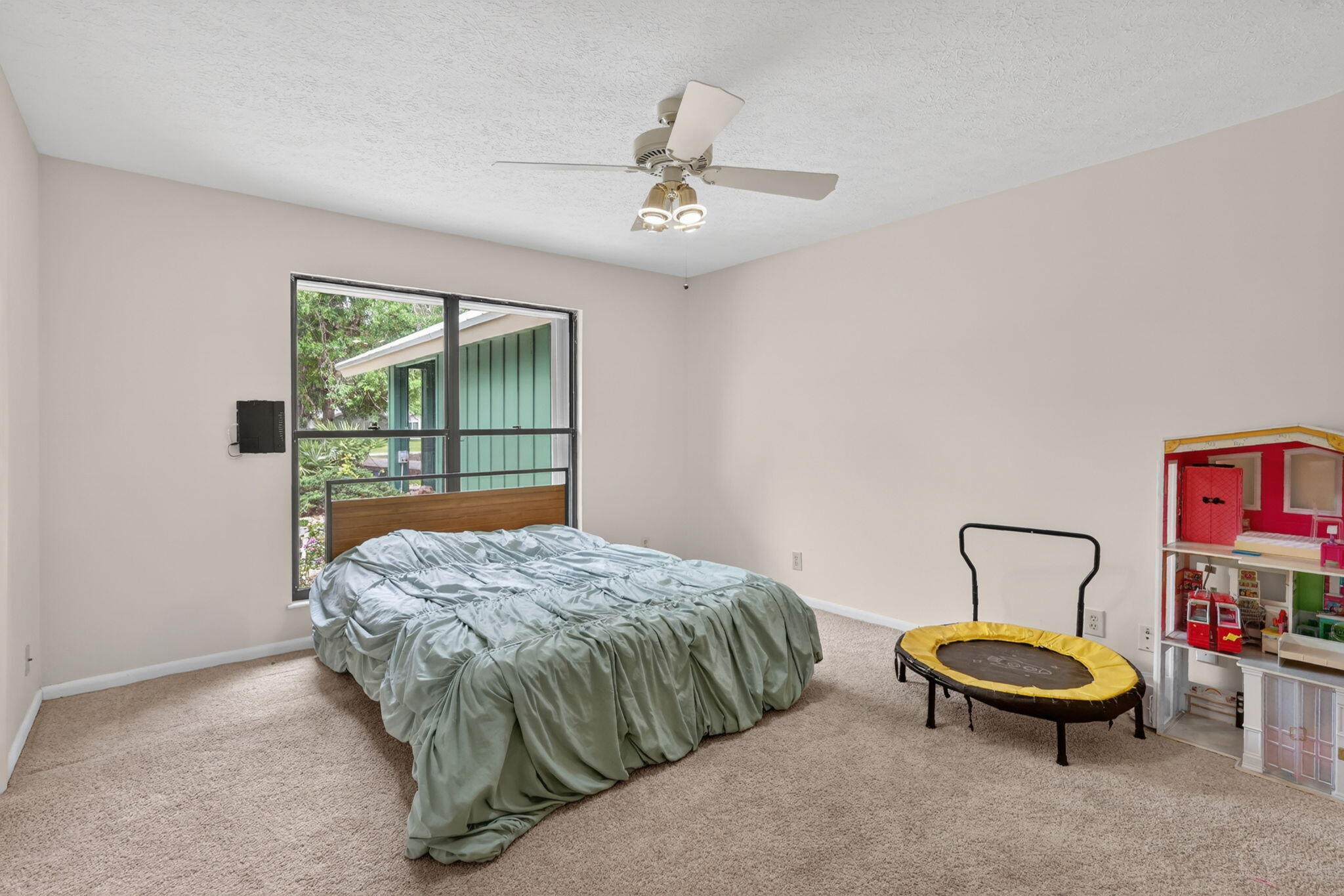 CRANE CREEK RACQUET CLUB - Residential