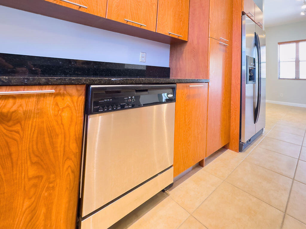 SHOAL CREEK AT LIGHTHOUSE POINT - Residential Lease