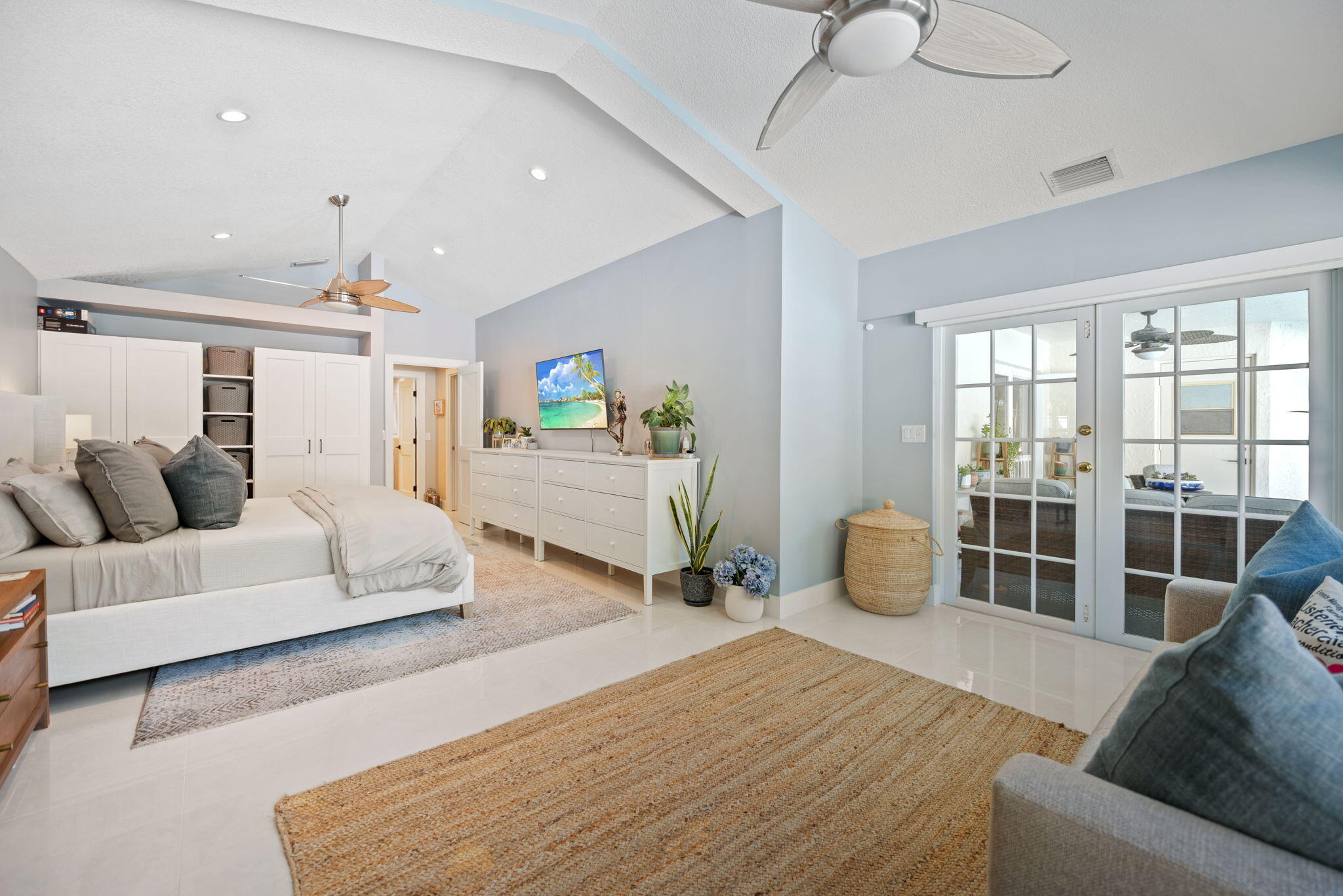 BOCA WINDS PAR F - Residential