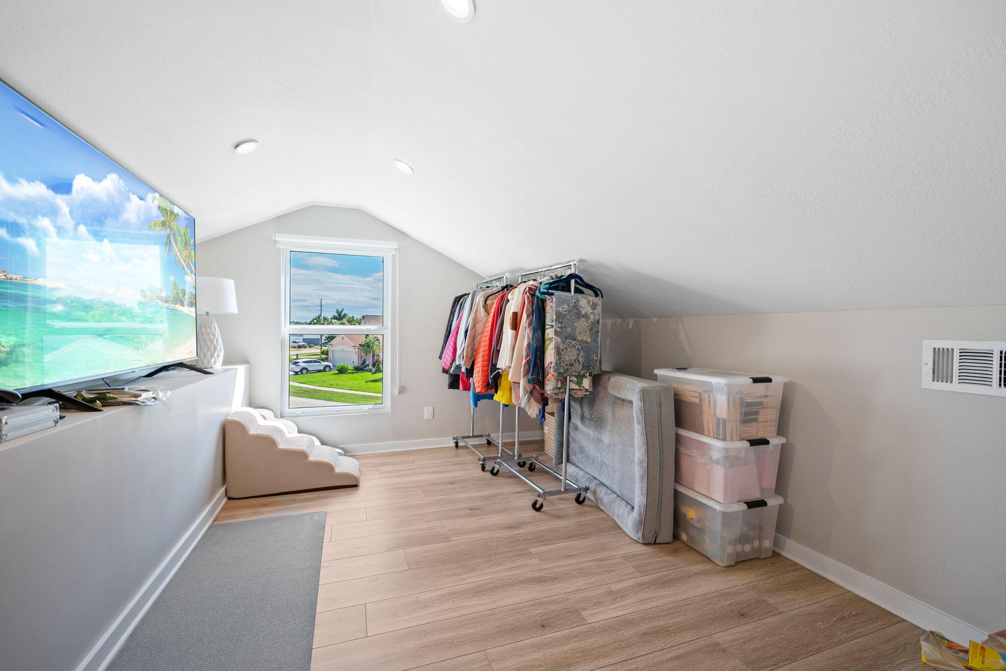 BOCA WINDS PAR F - Residential