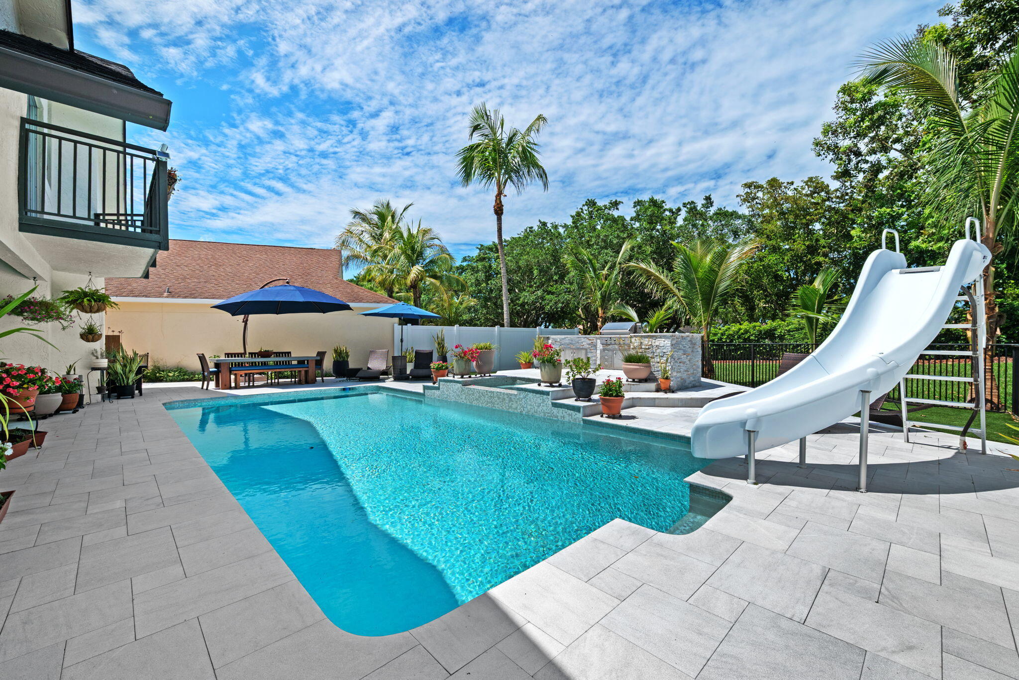 BOCA WINDS PAR F - Residential