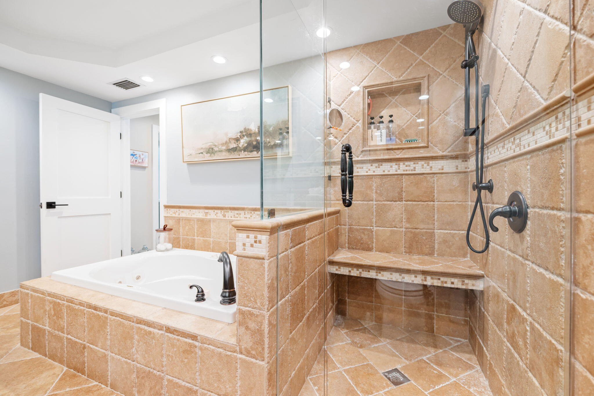 BOCA WINDS PAR F - Residential
