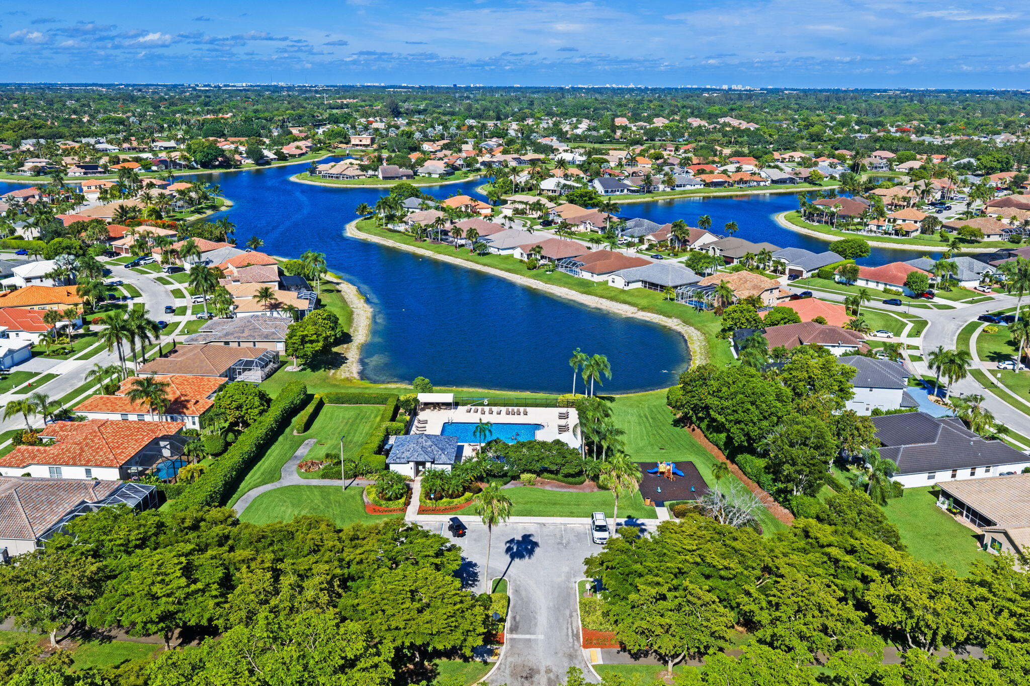 BOCA WINDS PAR F - Residential
