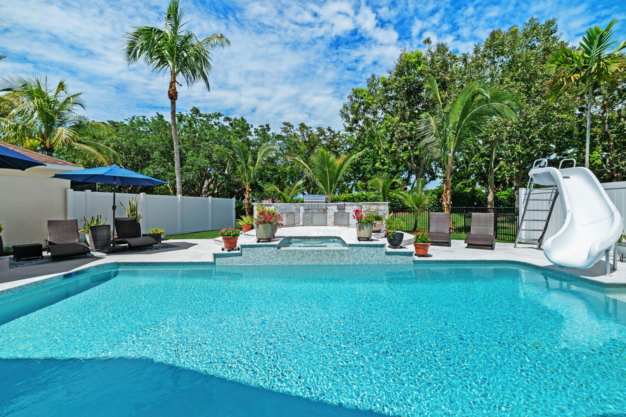 BOCA WINDS PAR F - Residential