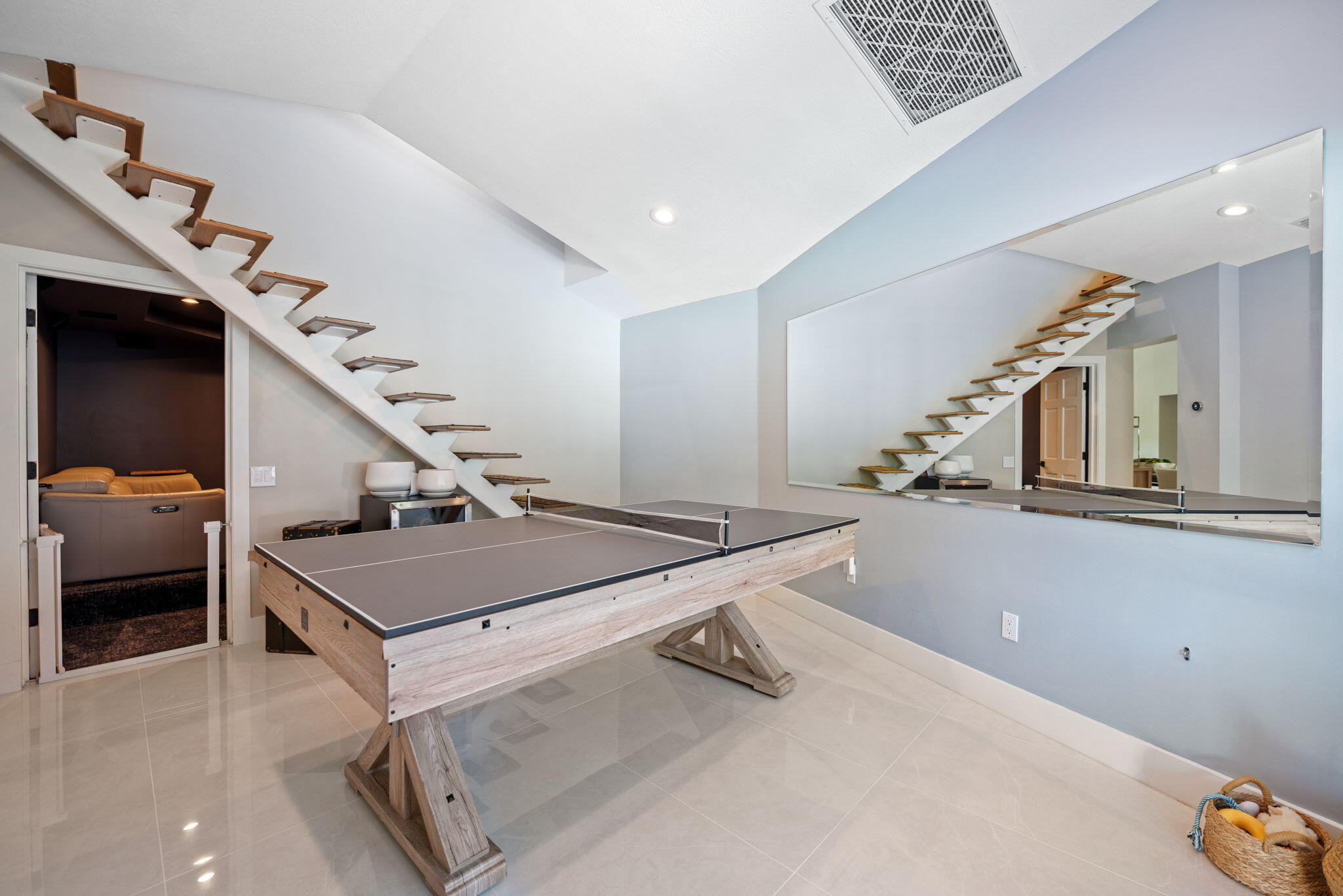 BOCA WINDS PAR F - Residential