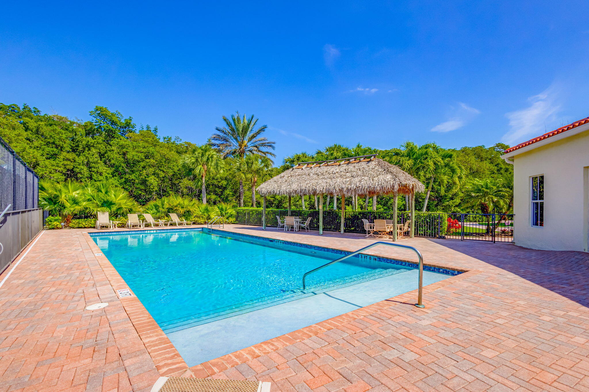 OSPREY COVE YACHT CLUB - Residential