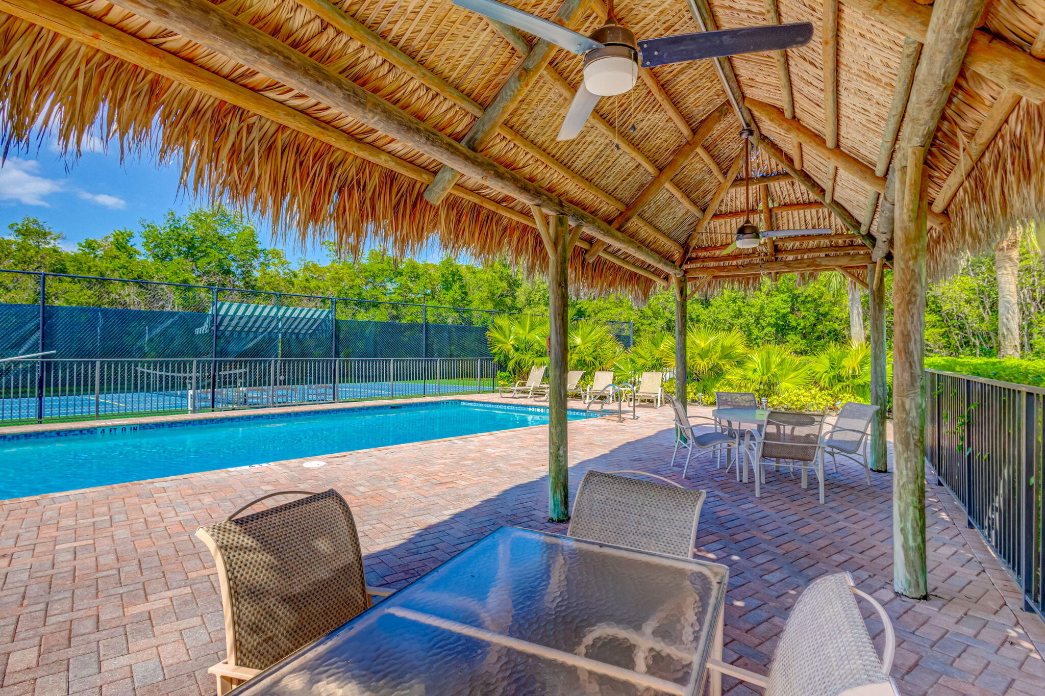 OSPREY COVE YACHT CLUB - Residential
