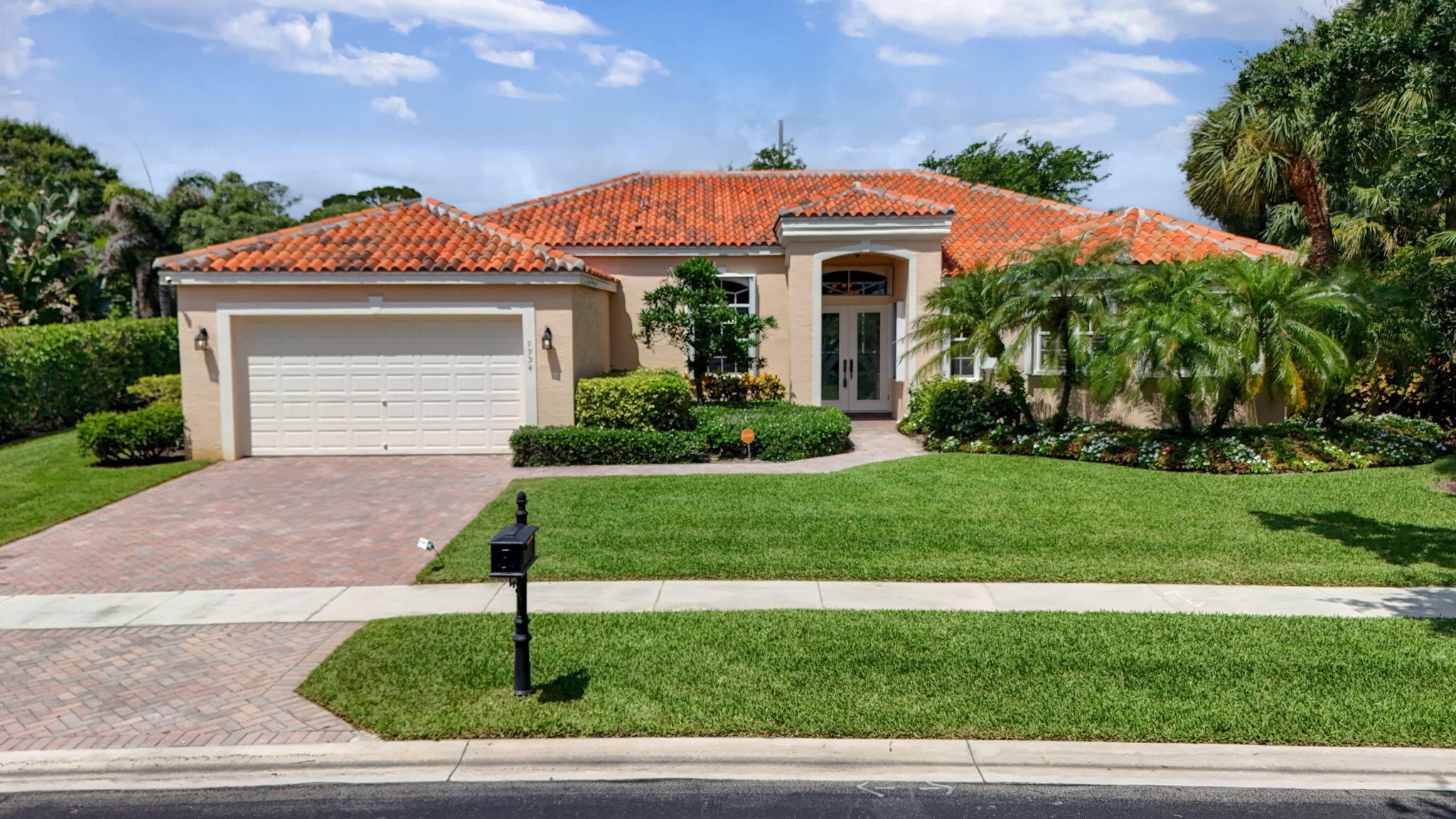 OSPREY COVE YACHT CLUB - Residential