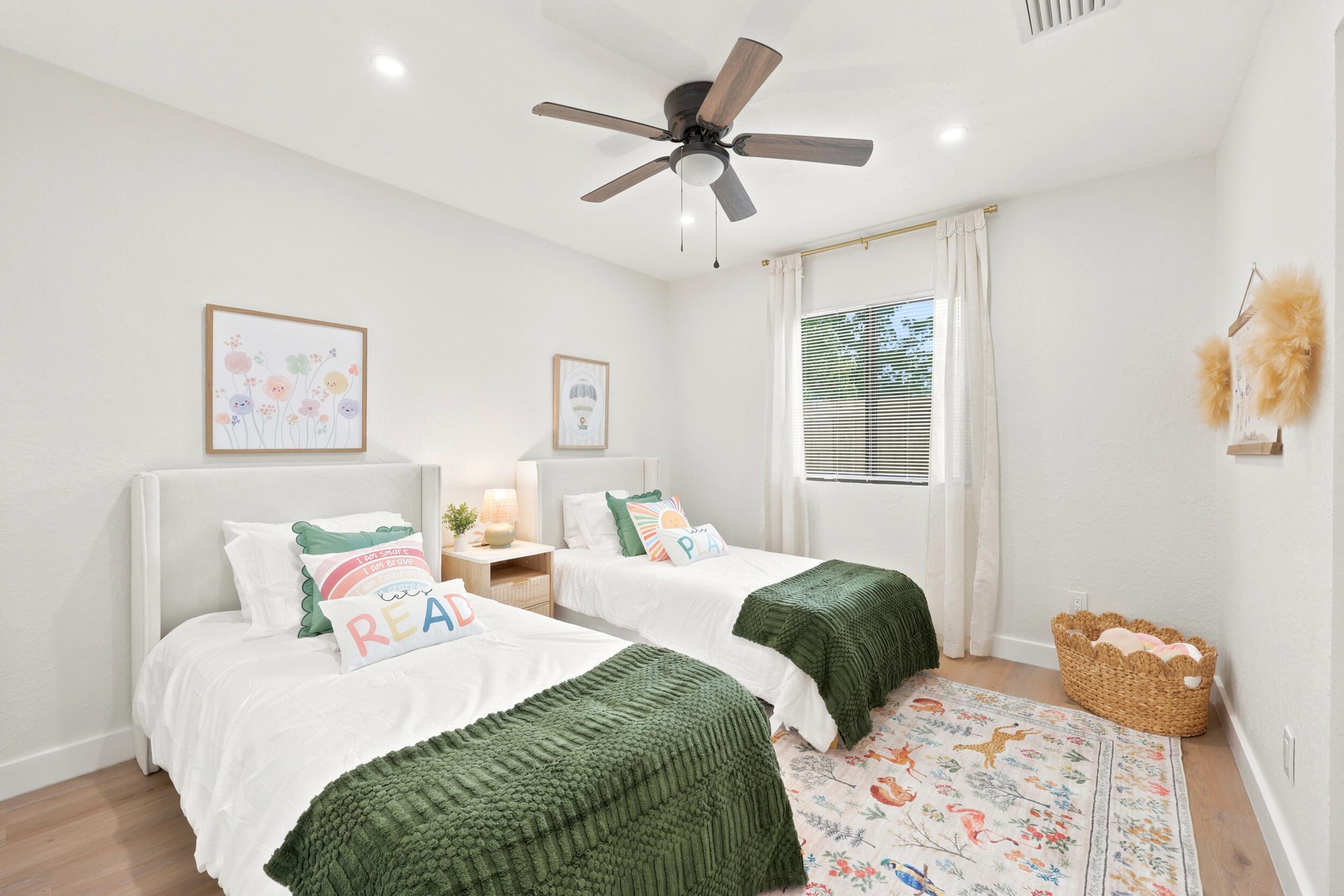 COLONIAL ESTATES - Residential