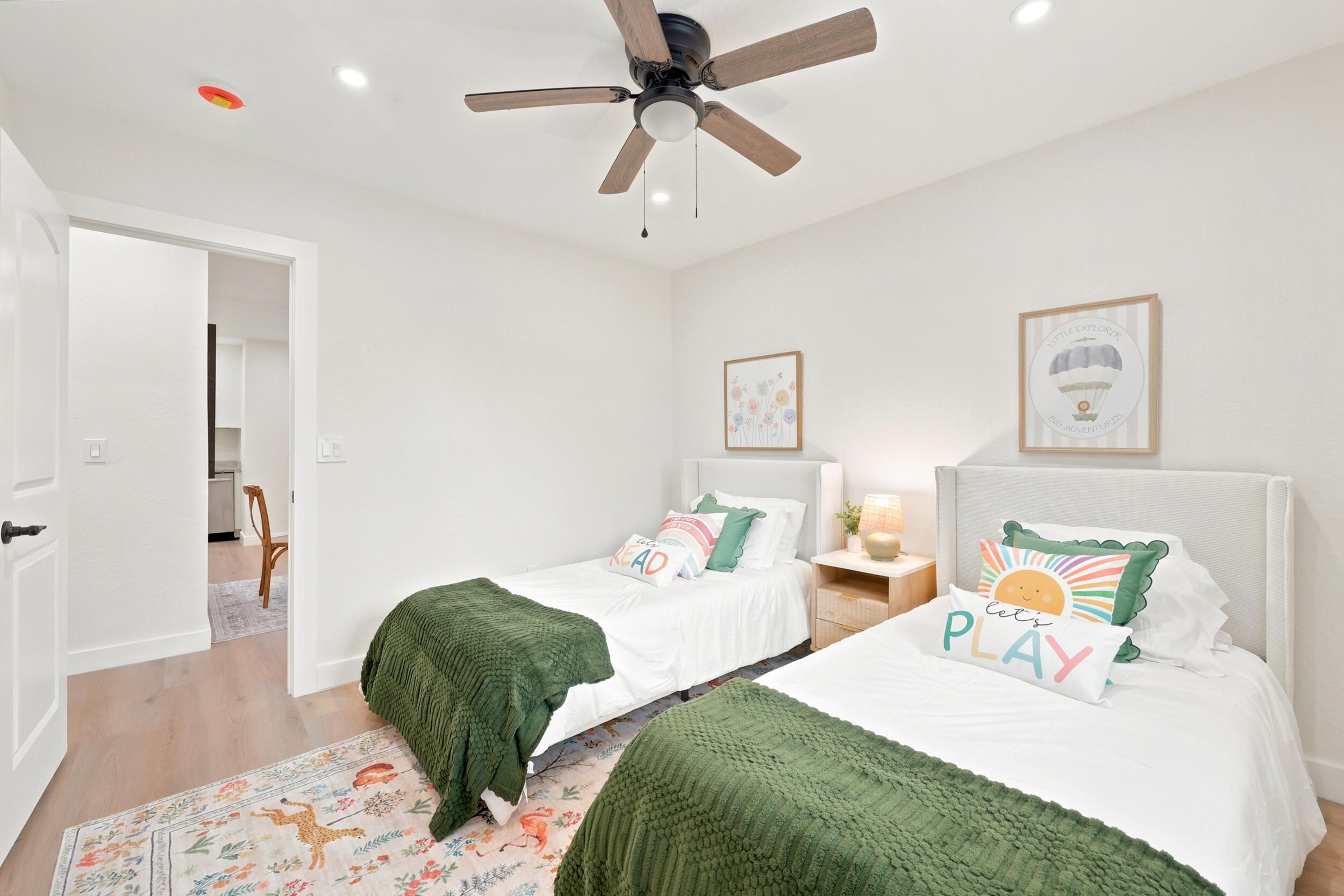 COLONIAL ESTATES - Residential