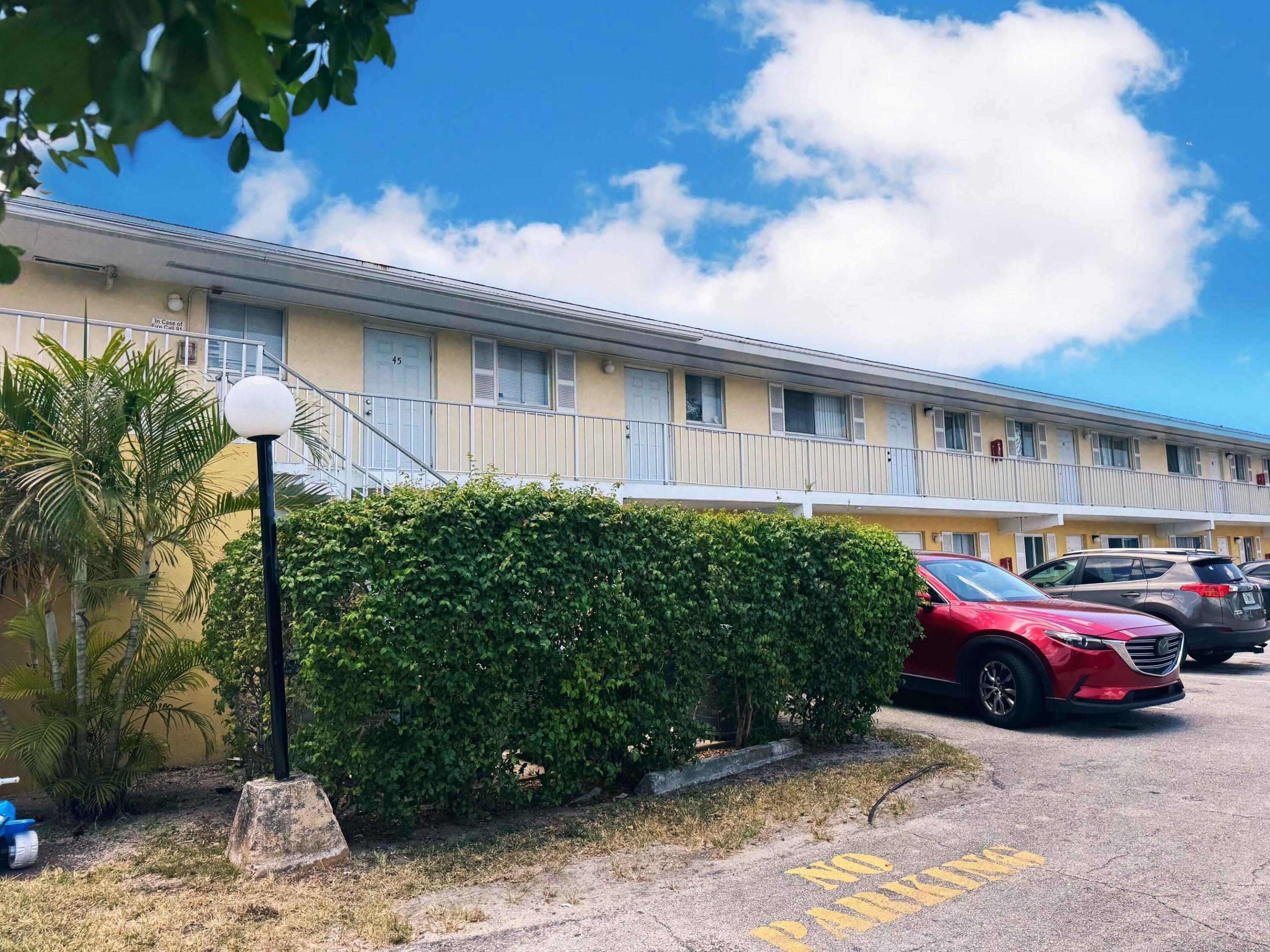 APARTMENTS AT TIMBERLAKE CONDO - Residential Lease