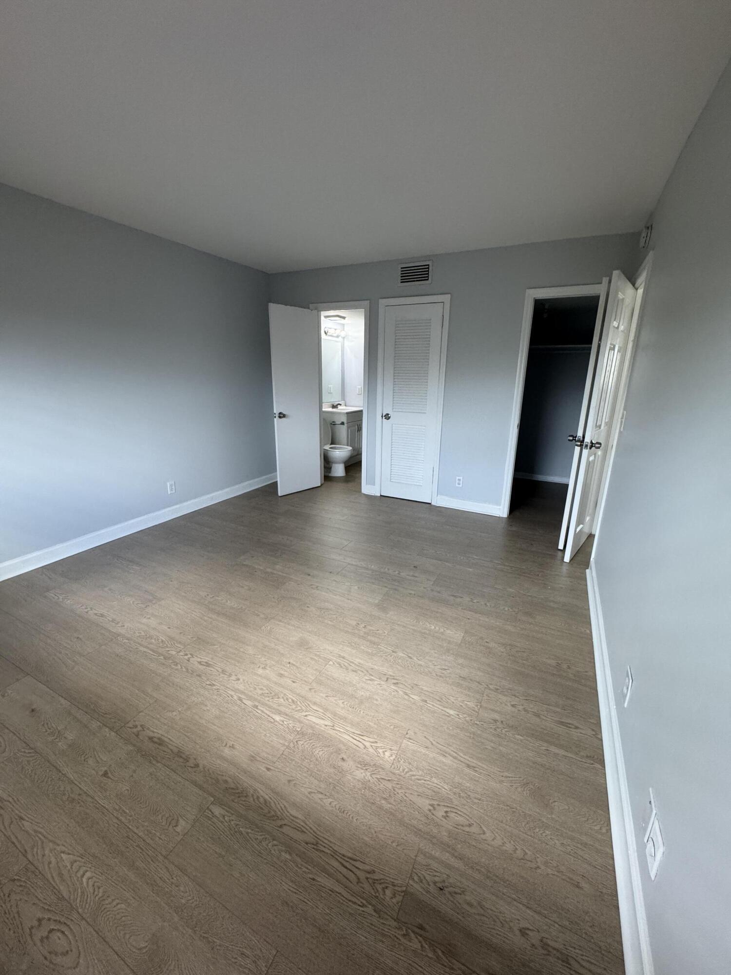APARTMENTS AT TIMBERLAKE CONDO - Residential Lease