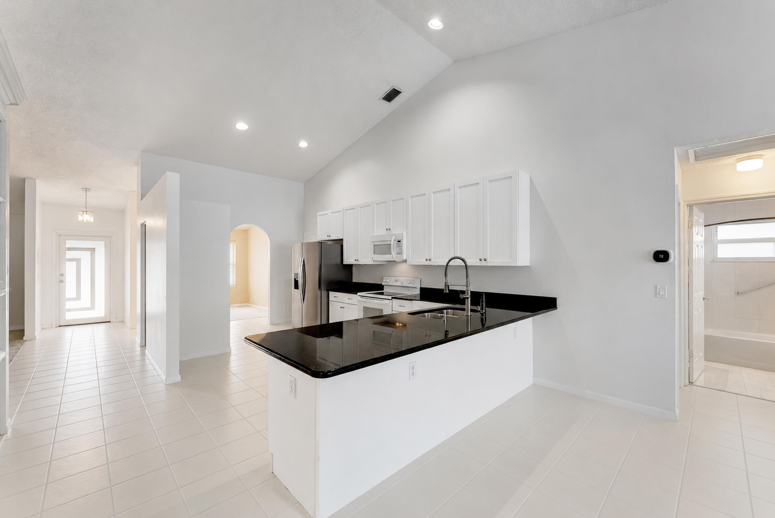 LAKE CHARLESTON PAR O - Residential