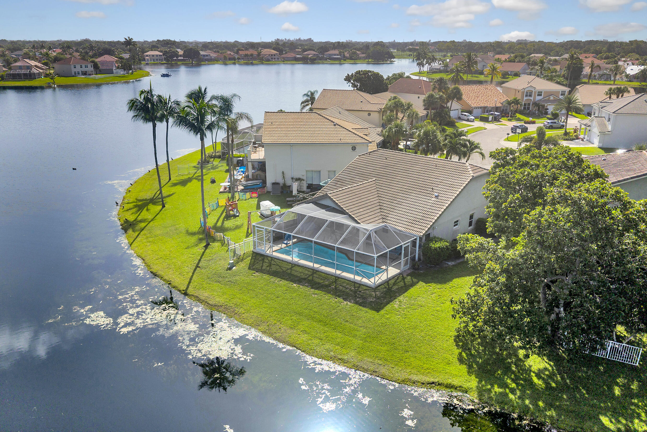 LAKE CHARLESTON PAR O - Residential
