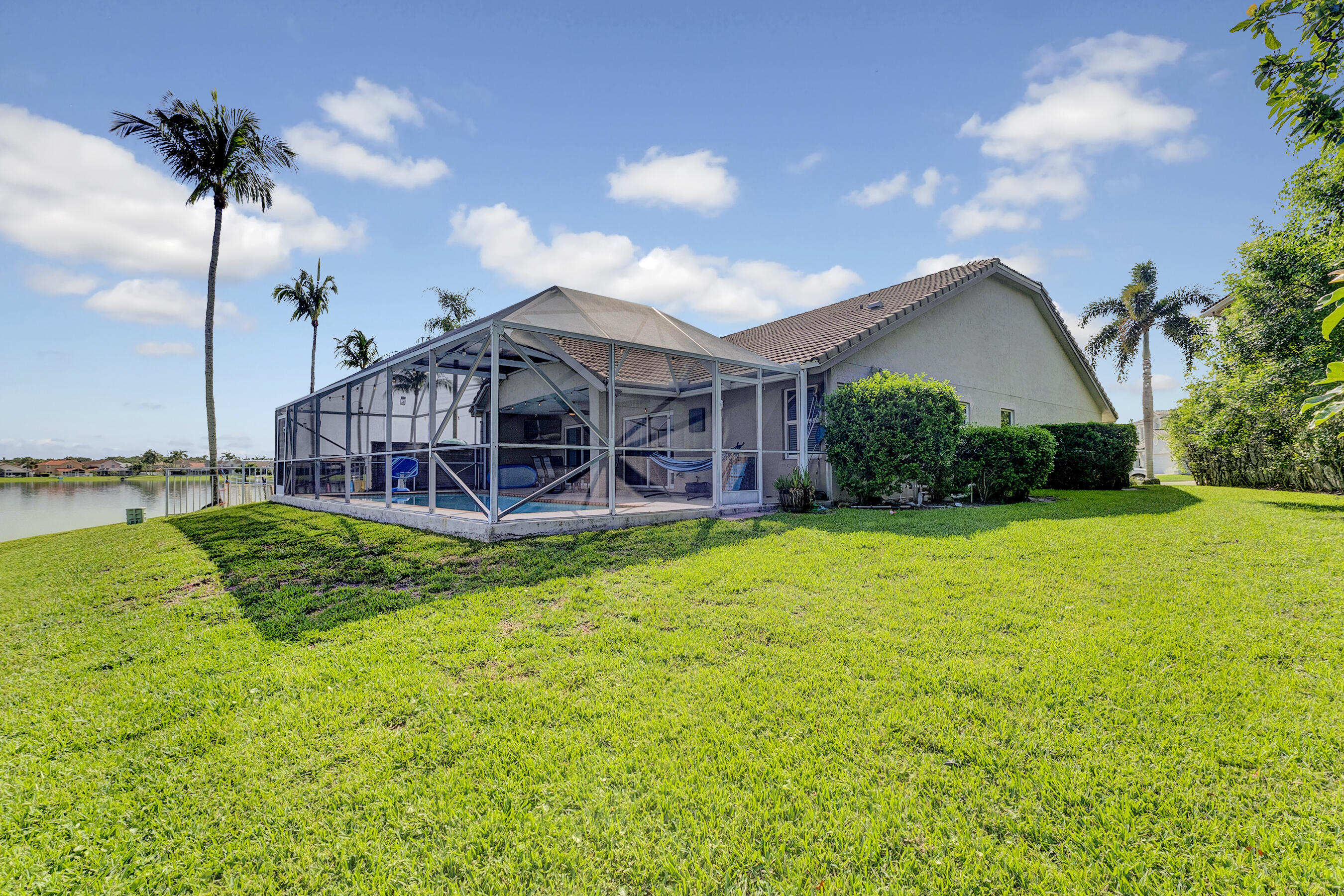 LAKE CHARLESTON PAR O - Residential