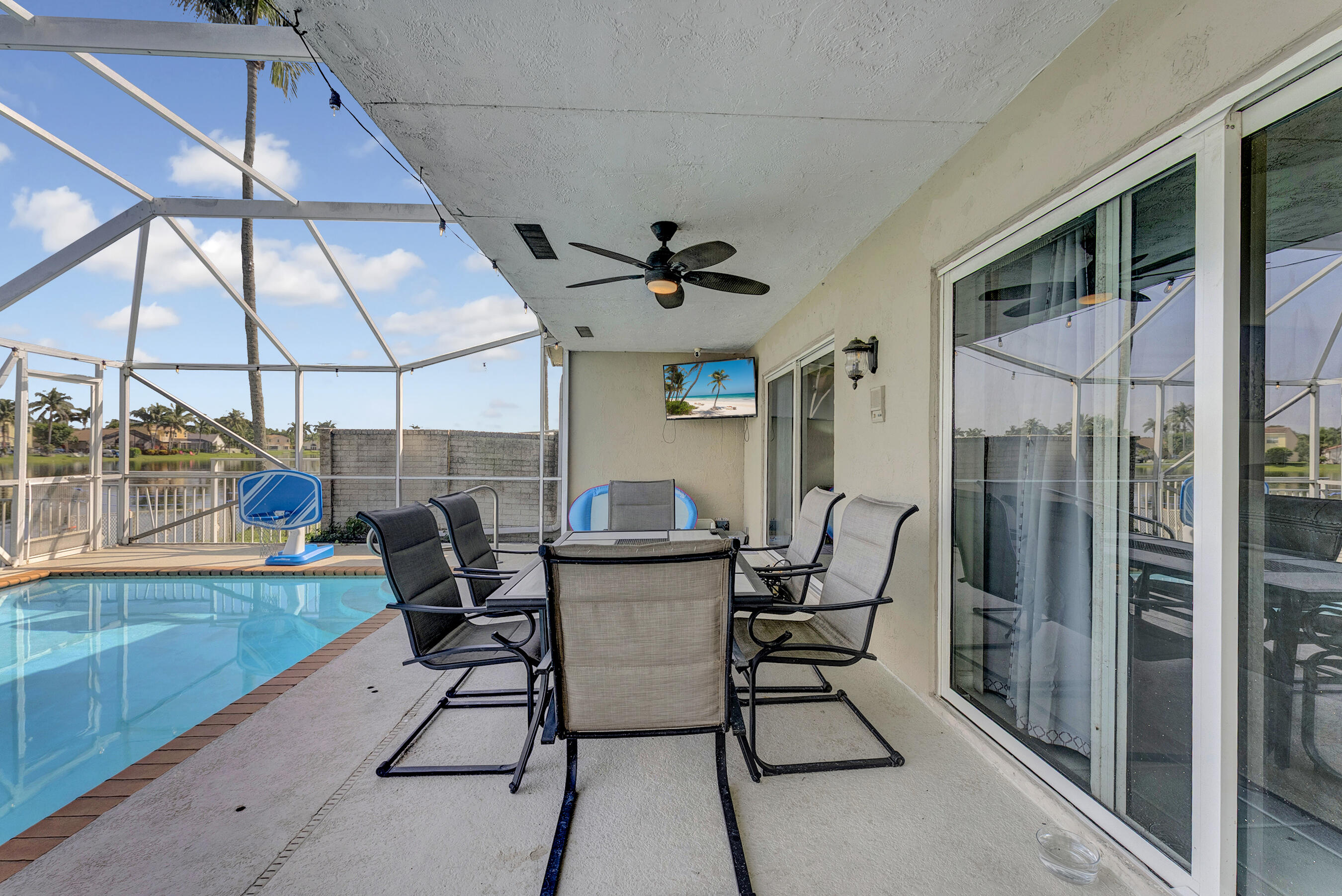 LAKE CHARLESTON PAR O - Residential