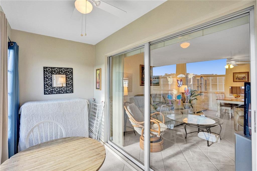 Lauderdale Oaks #8 - Residential
