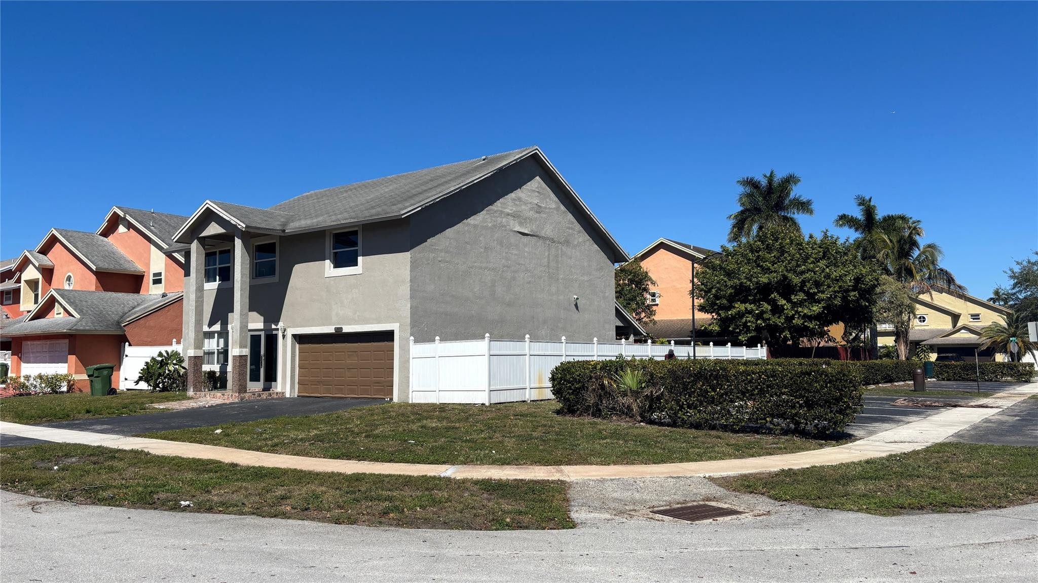 LAKESIDE SOUTH PHASE TWO - Residential