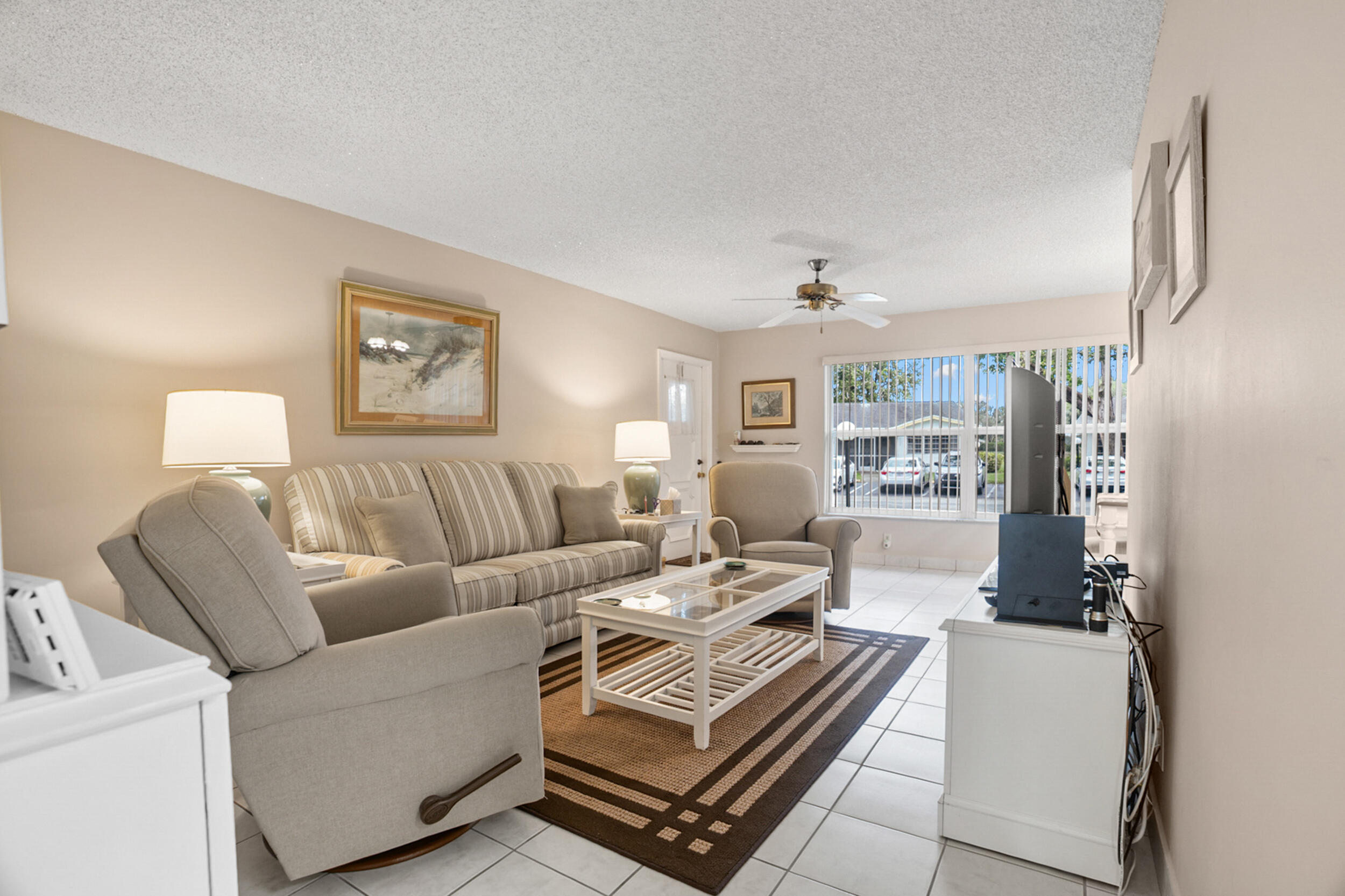 LAUDERDALE WEST CONDO NO XIII - Residential