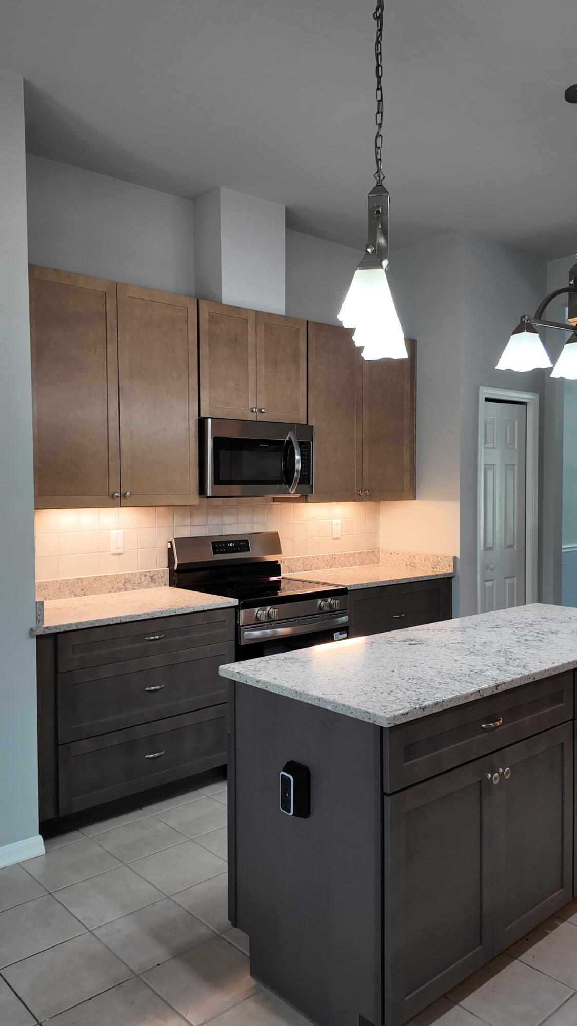 OAK GLEN PH 2 AT FLETCHER - Residential
