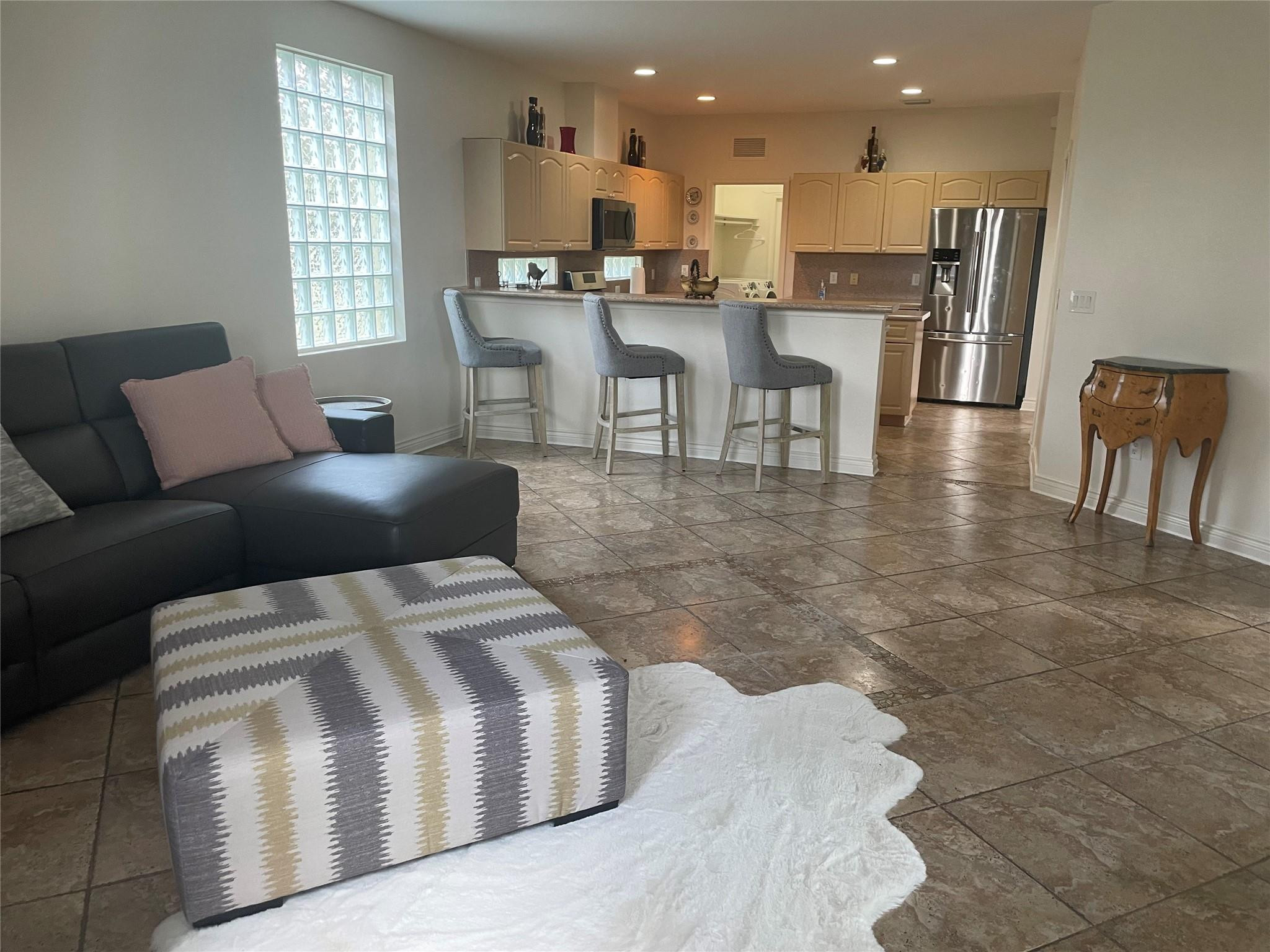 BLACK DIAMOND PH 2 - Residential