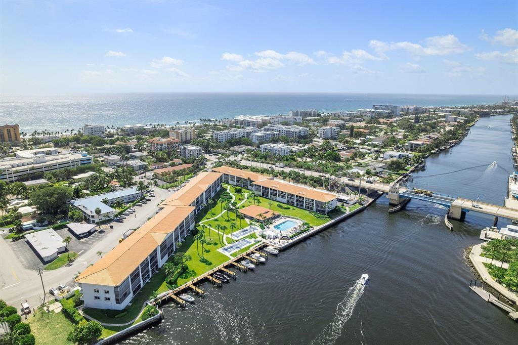 Penthouse North - Residential