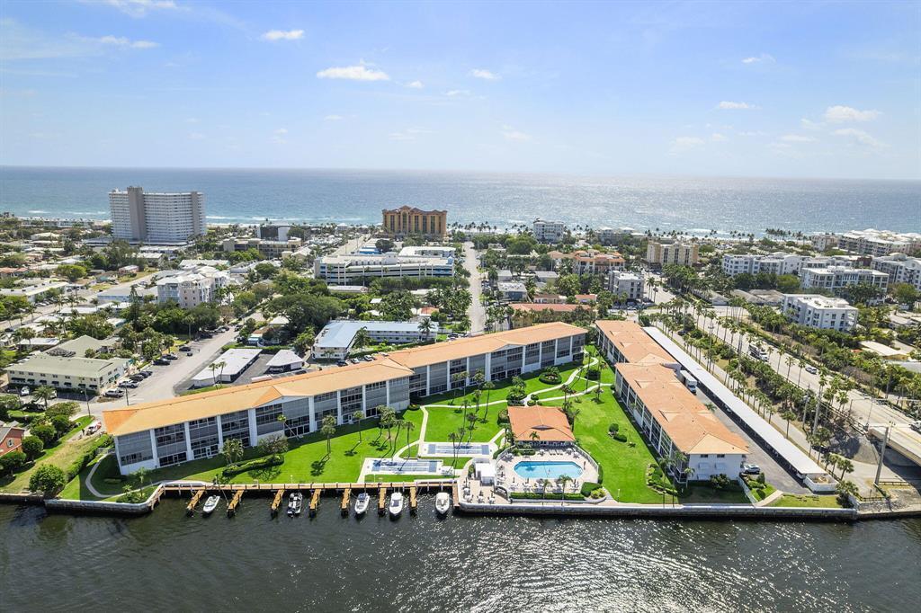 Penthouse North - Residential