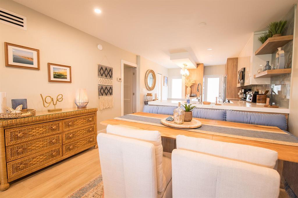 Penthouse North - Residential