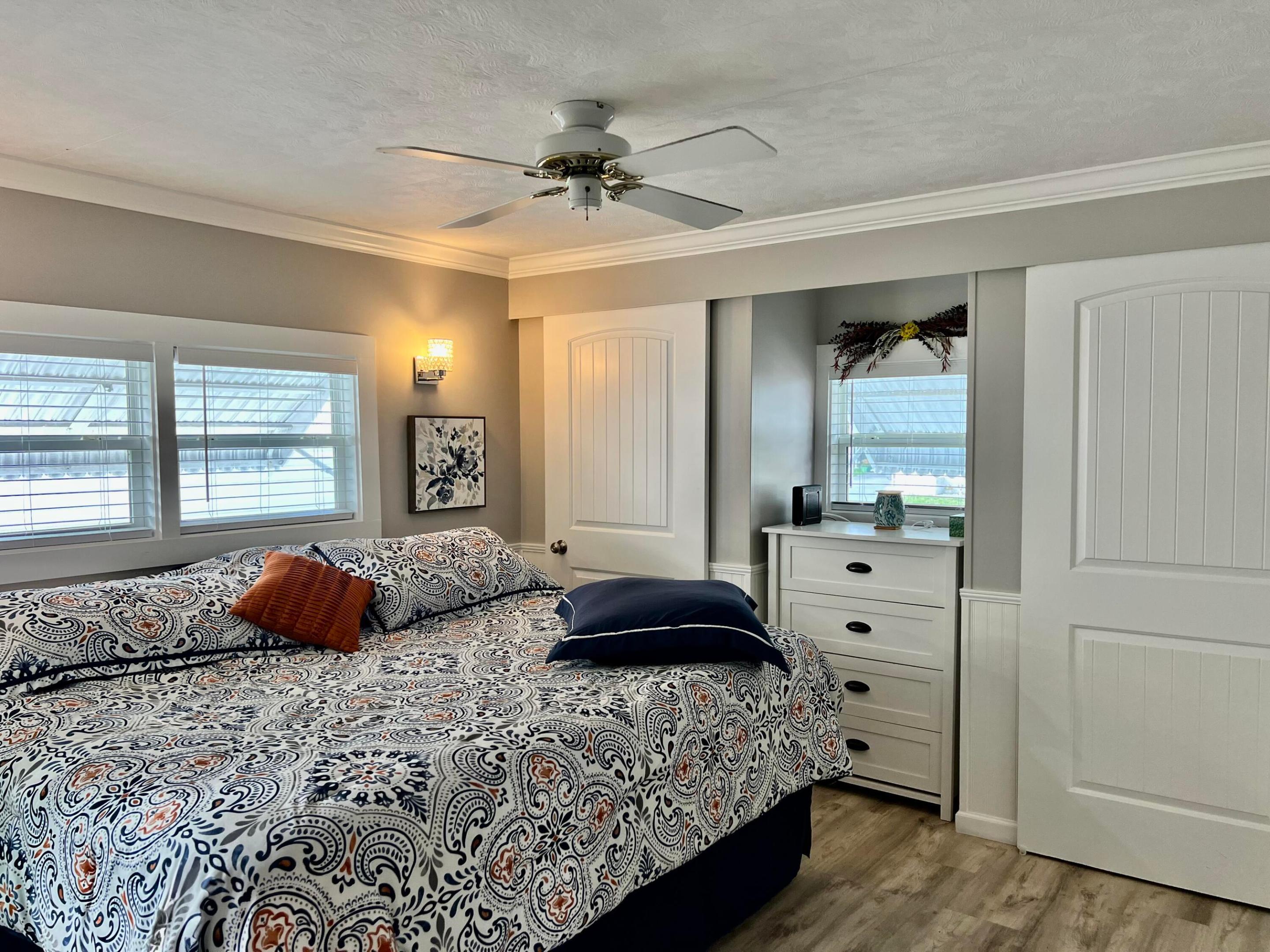 Orangebrook Harbor - Residential
